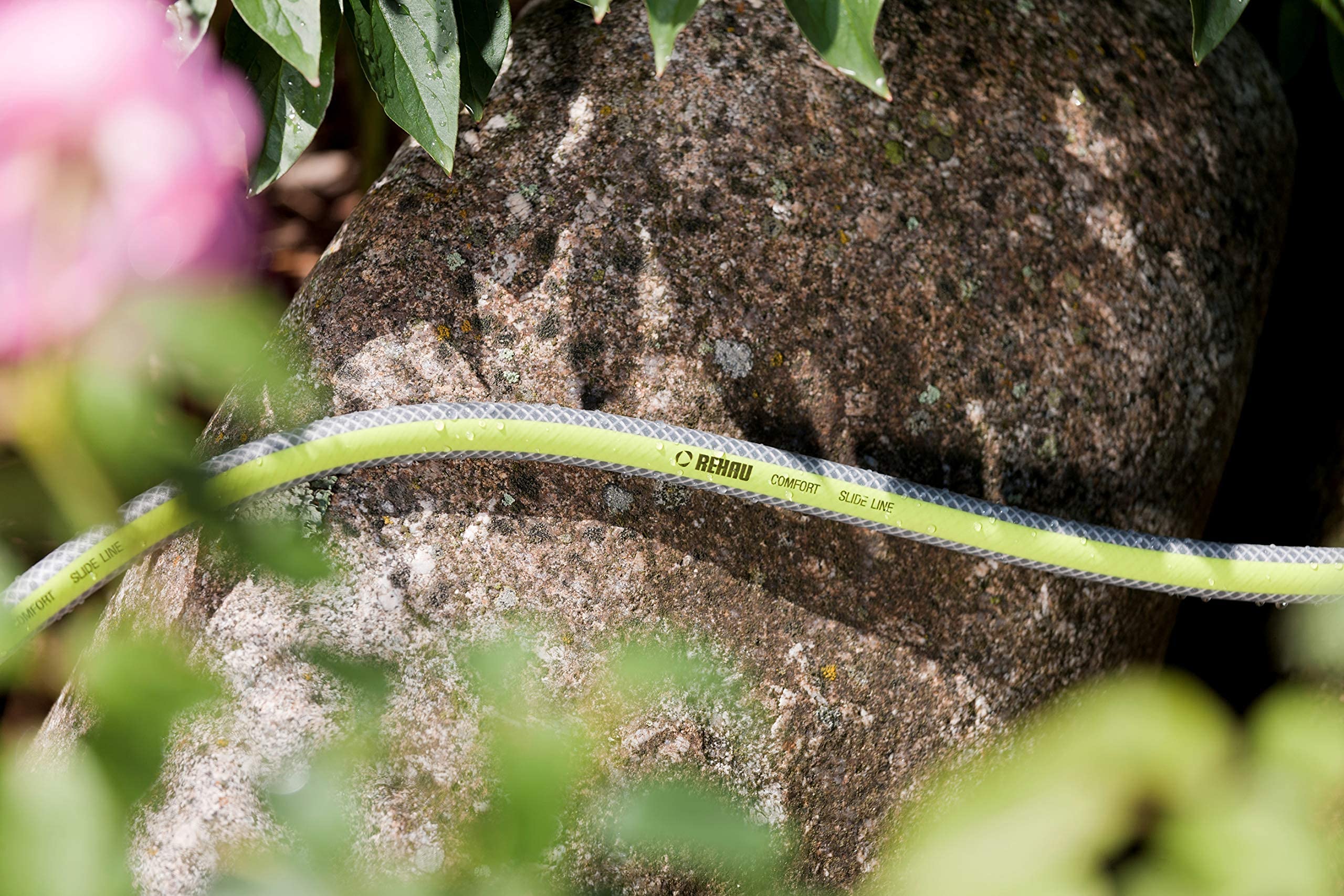 REHAU Gartenschlauch Slide LINE 3/4 Zoll 25m: sehr gleitfähig damit schmutzabweisend + Abriebfest, umweltfreundlich + schadstofffrei
