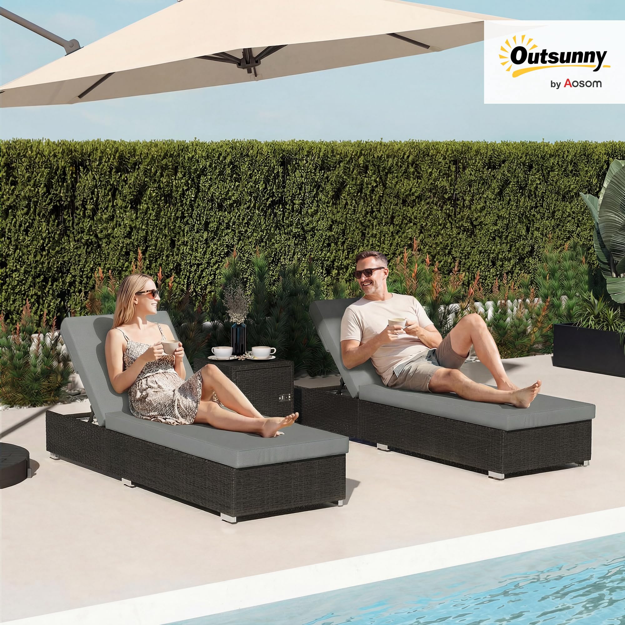 Outsunny Set di 2 Lettini Prendisole da Giardino in Rattan Grigio Scuro