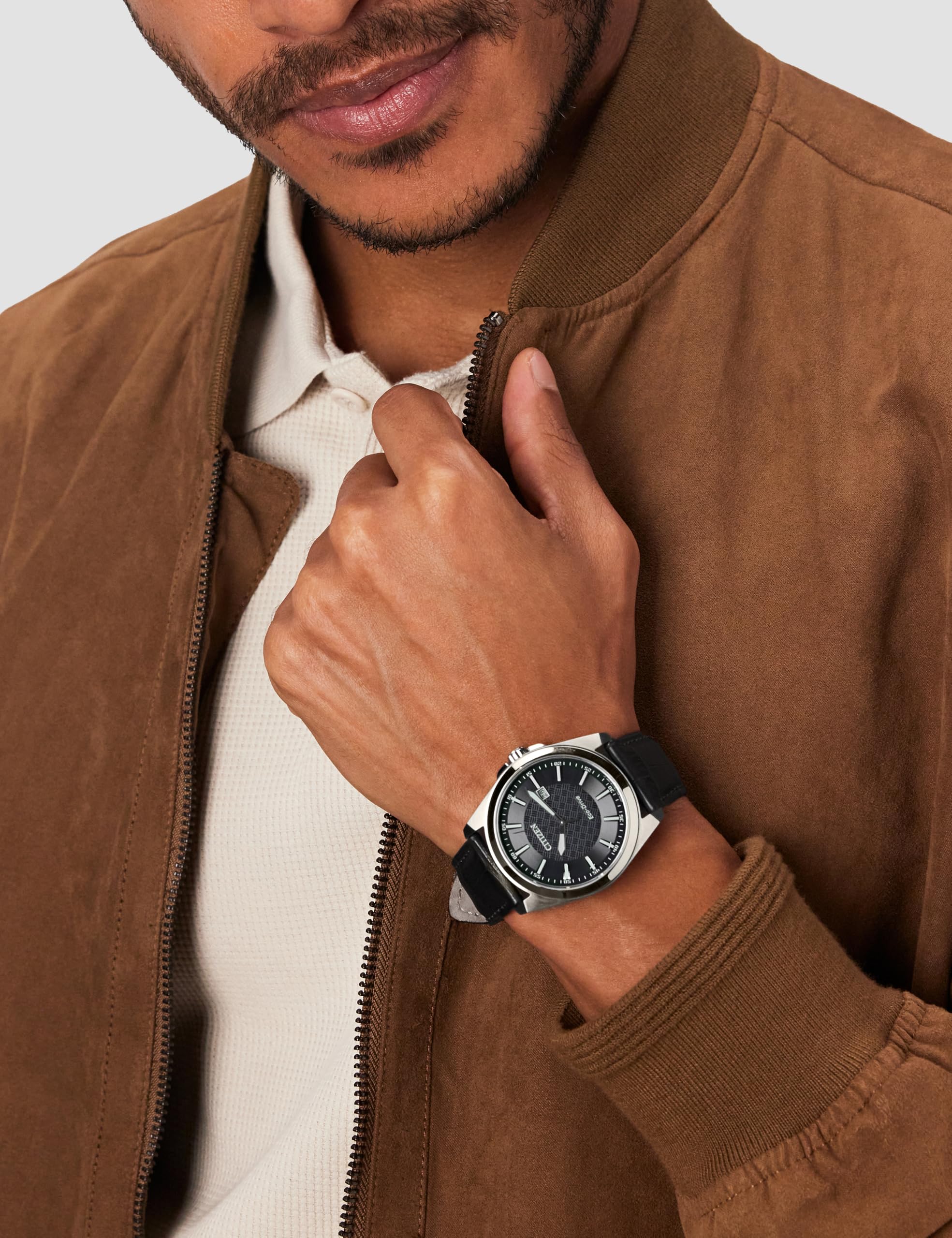 CITIZEN Herren Analog Quarz Uhr mit Leder Armband AW1231-07E | Eco-Drive Solar | Keine Batterie Nötig | Kristallglas | 4 bar Wasserdicht | 240 Tage Gangreserve | Datum | Lederband