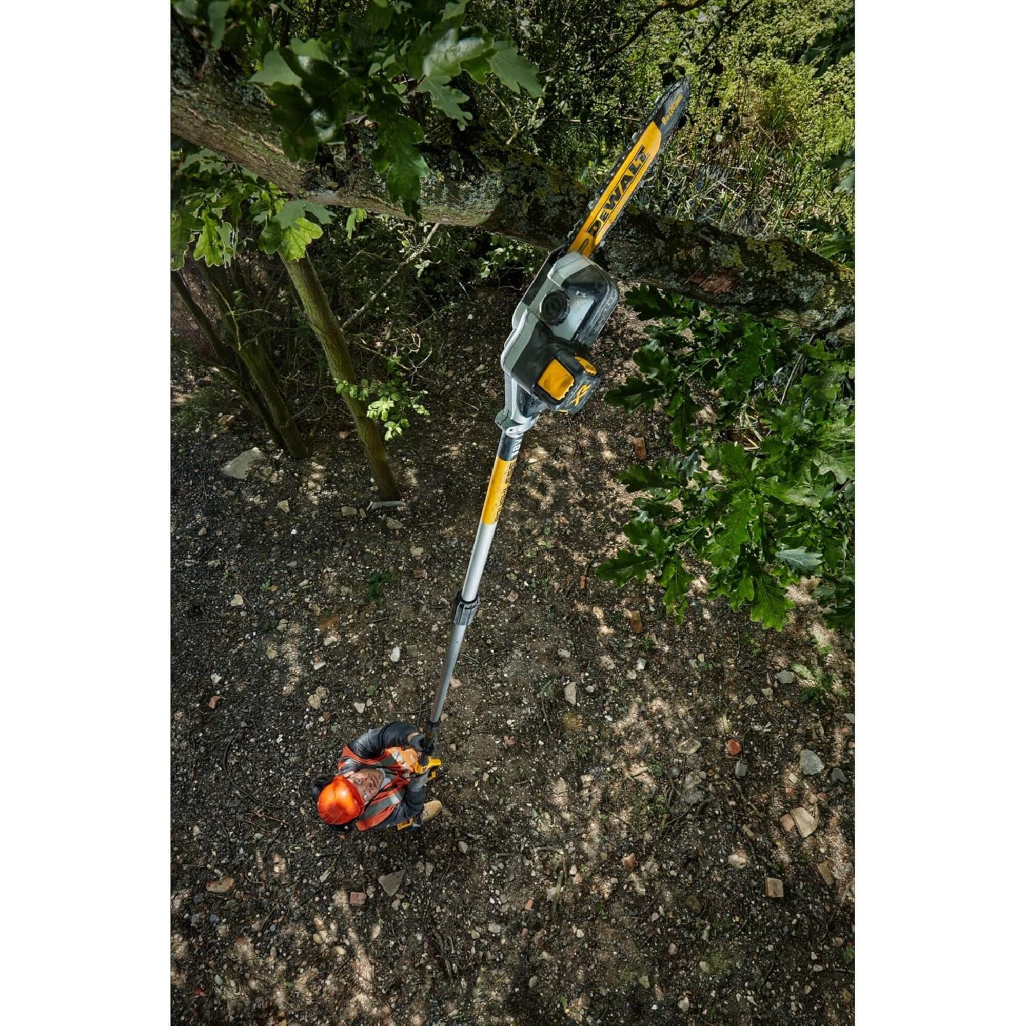Dewalt 18V Akku-Hochentaster DCMPS567N (bürstenlos, bis zu 3 Meter Arbeitslänge, Schwertlänge 20cm, automatische Kettenschmierung, inkl. Zubehör, Lieferung ohne Akku & Ladegerät)