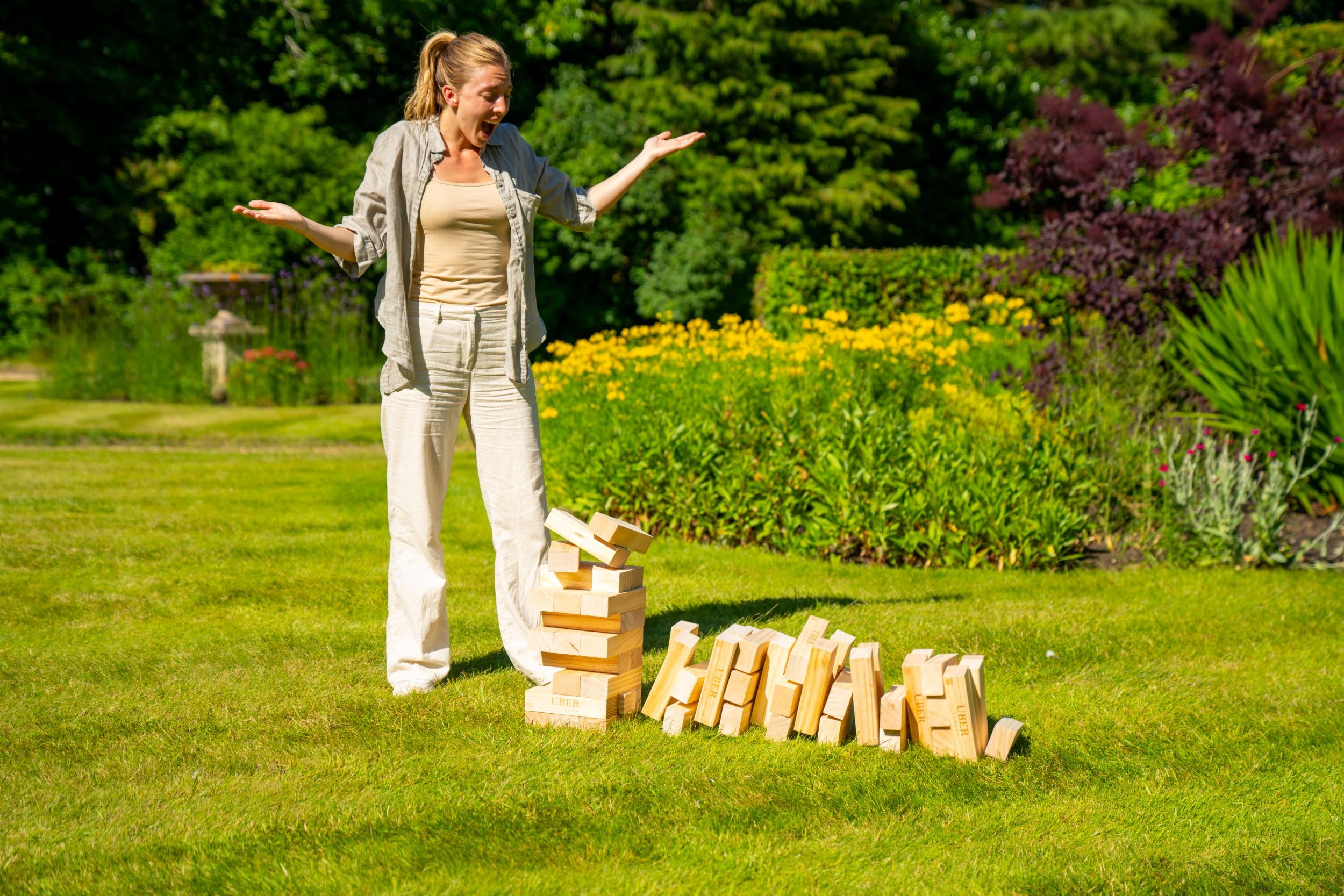 Uber Games - Torre di legno di pino - Dimensioni gigante - Giochi gigante da giardino - Torri in legno di pino certificato FSC - Ideale per eventi, matrimoni