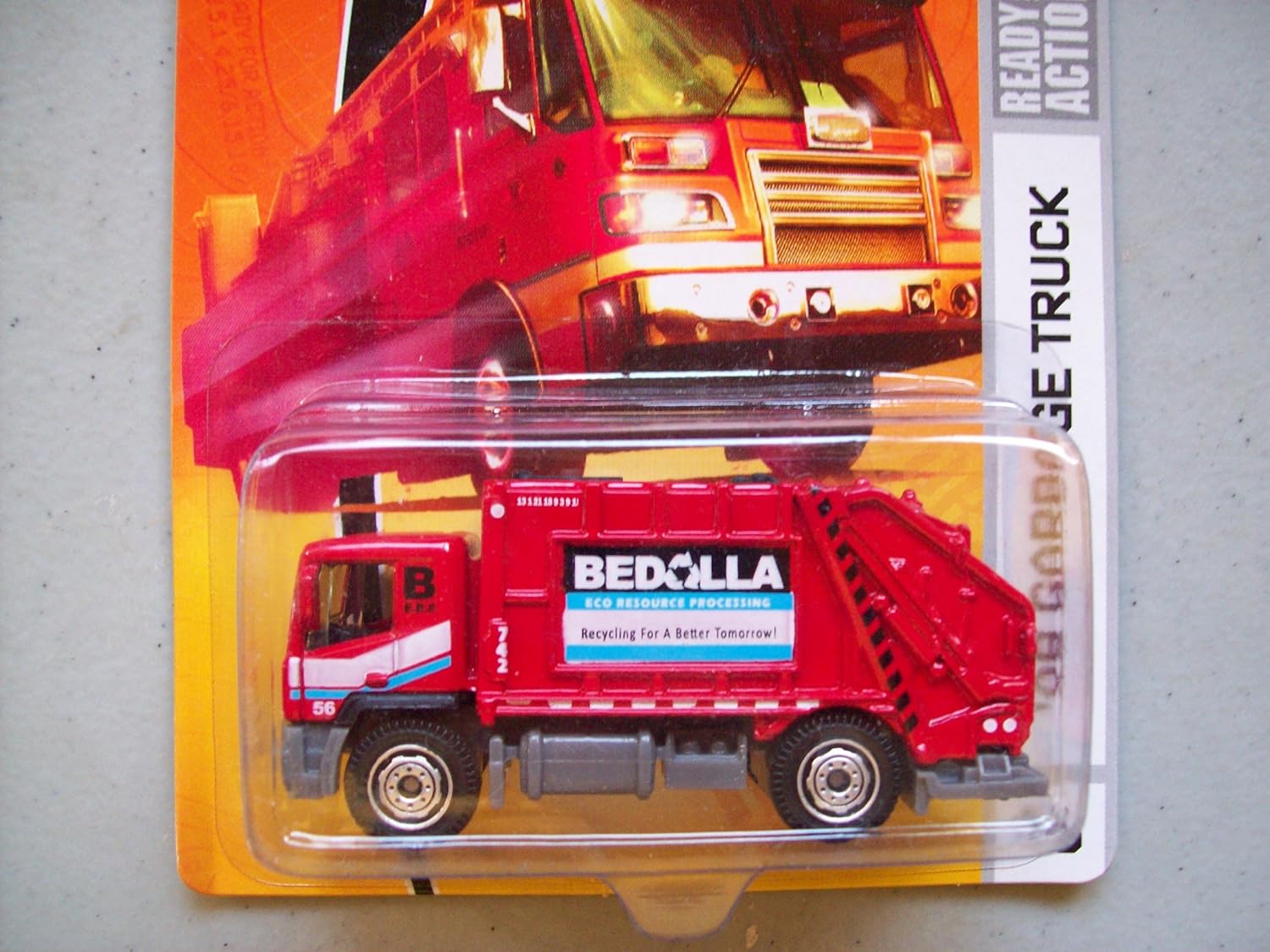 Matchbox City Action Red 2008 Garbage Truck