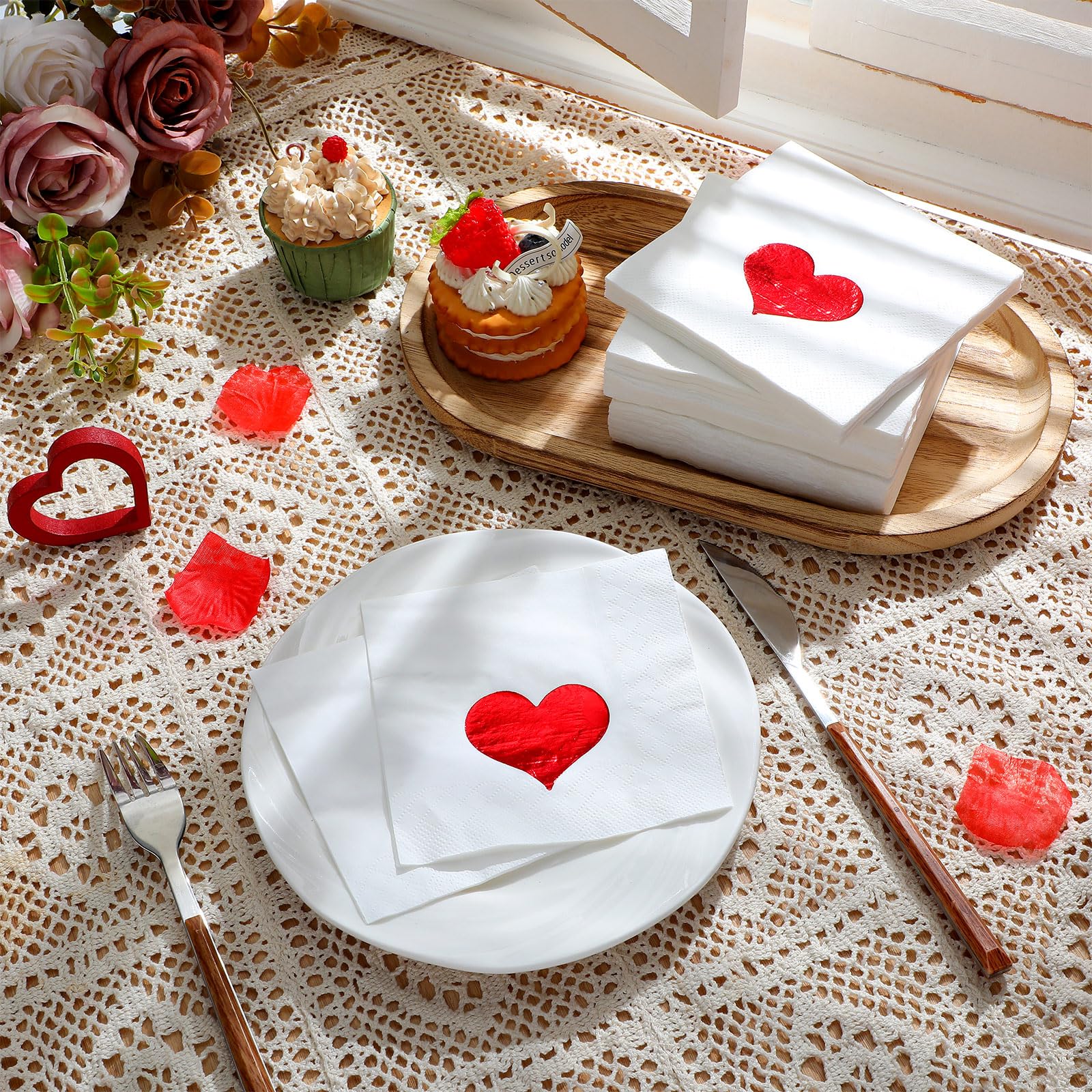 200 toallas de mano desechables de papel de aluminio rojo con corazón de amor, servilletas decorativas de papel para invitados para el día de San Valentín, fiesta, cocina, baño