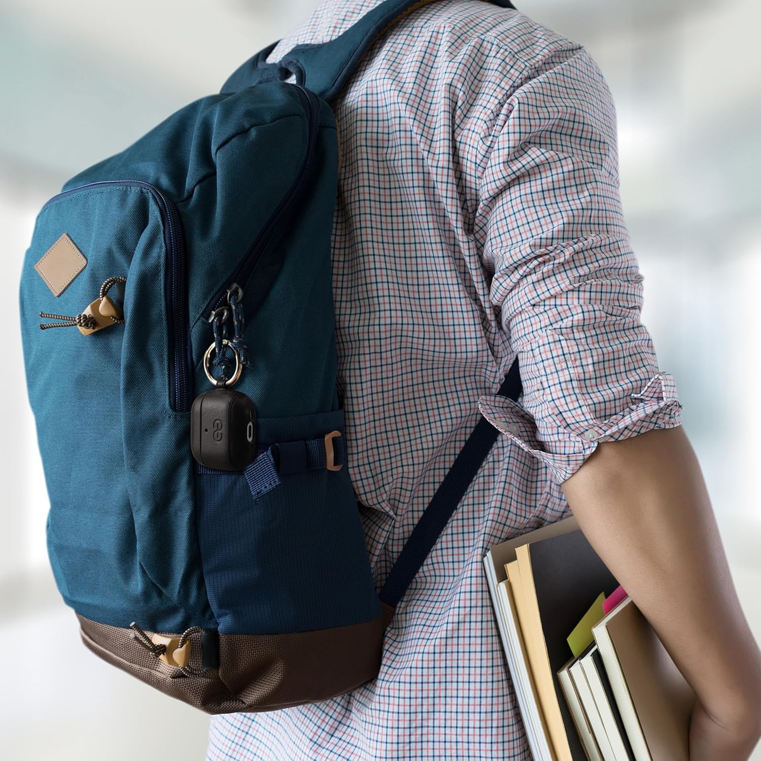 Dreem Om Case Cover with Keychain Clip Compatible with AirPods 4 for Apple AirPods 4th Generation, Vegan Leather AirPod Case for Men & Women, Luxury Earbuds Accessory for iPhone - Black