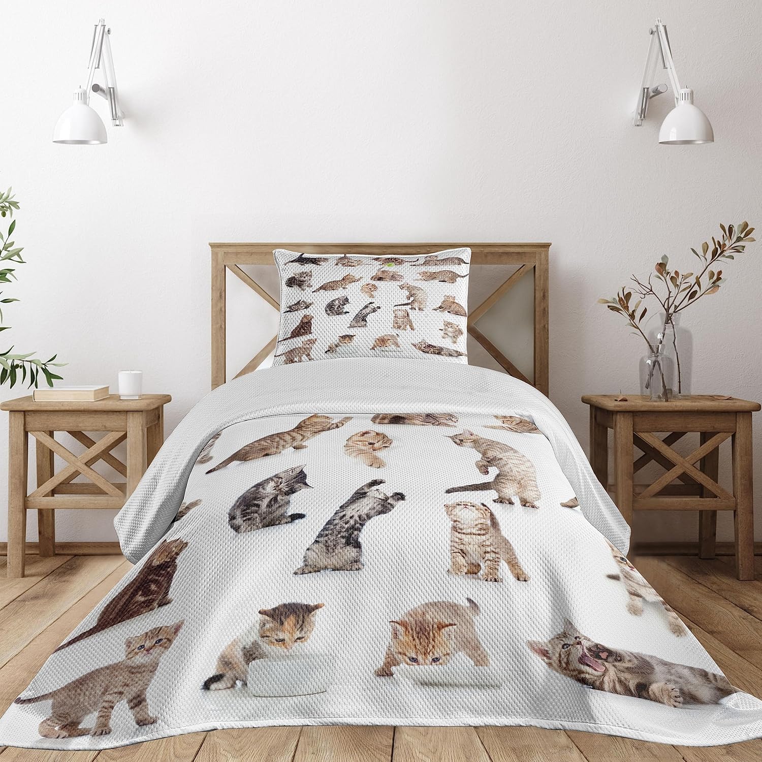 Lunarable Cat Coverlet, Group of Funny Playful Kitten Pet Scottish Tabby Striped Pussu Animal Design, 3 Piece Decorative Quilted Bedspread Set with 2 Pillow Shams, Twin Size, White Grey