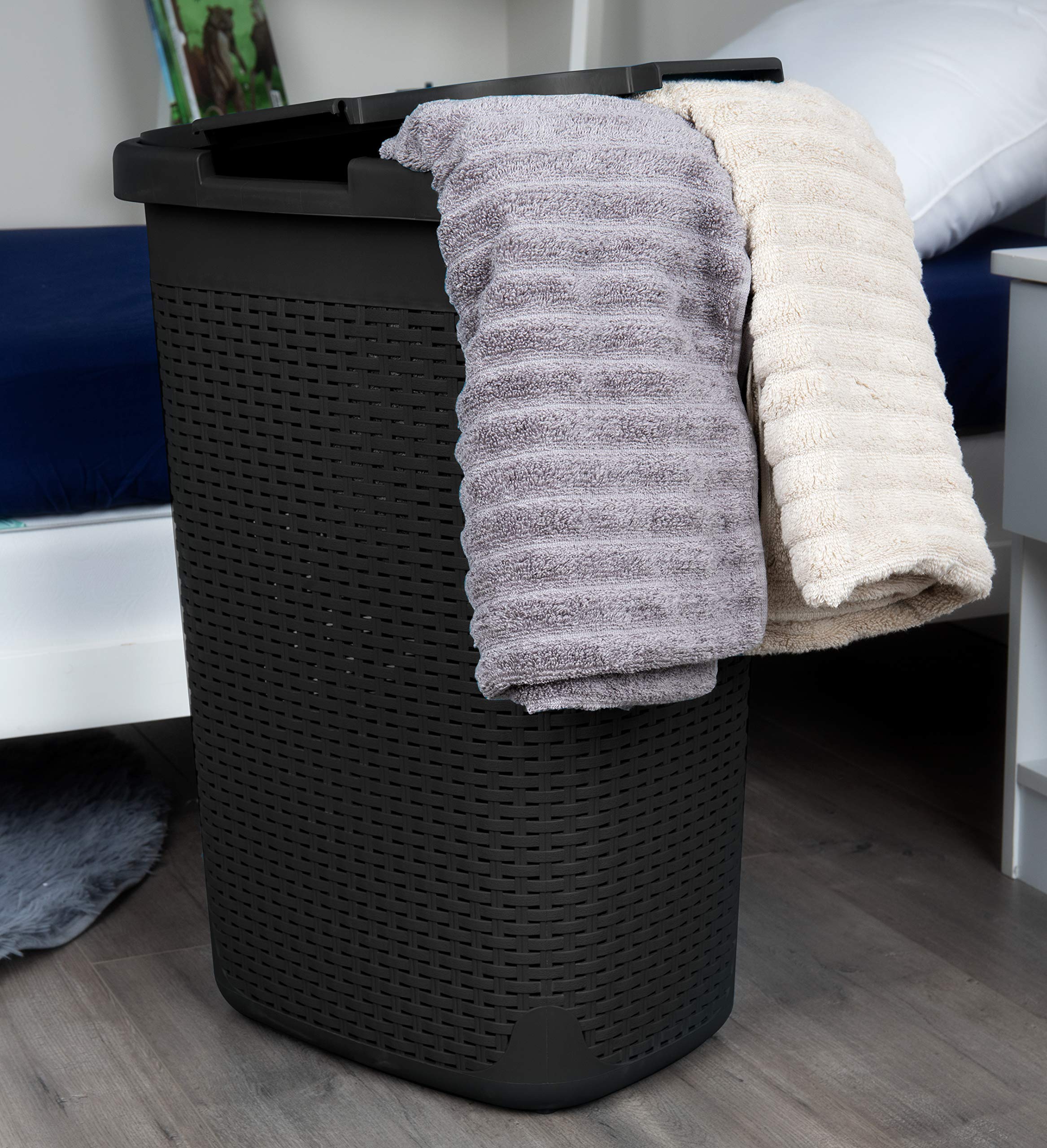 Mind Reader 60 Liter Laundry Hamper, Black
