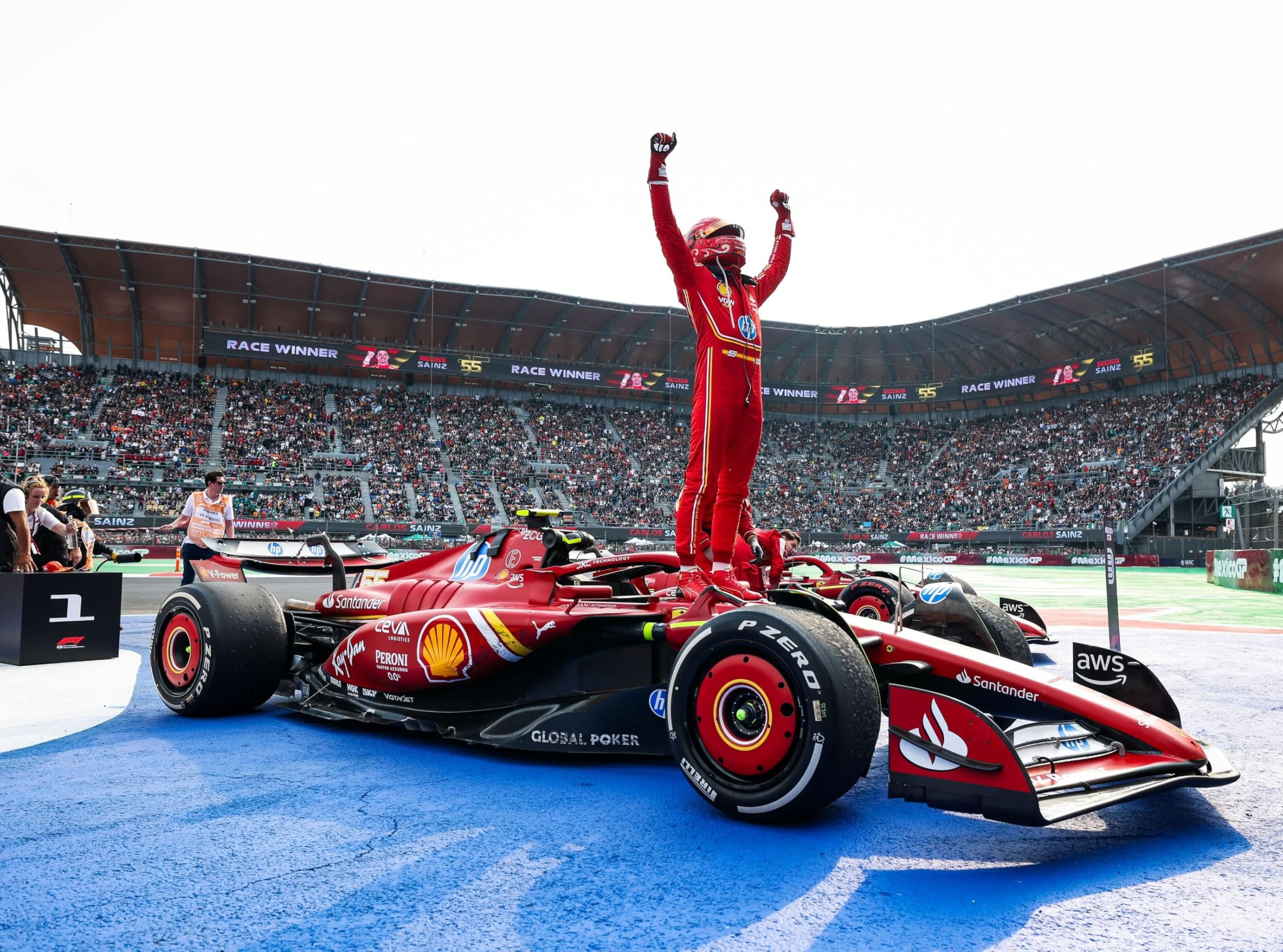 Amazon.com: Scuderia Ferrari SF-24 w/Helmet F1 Team SF24 Signature