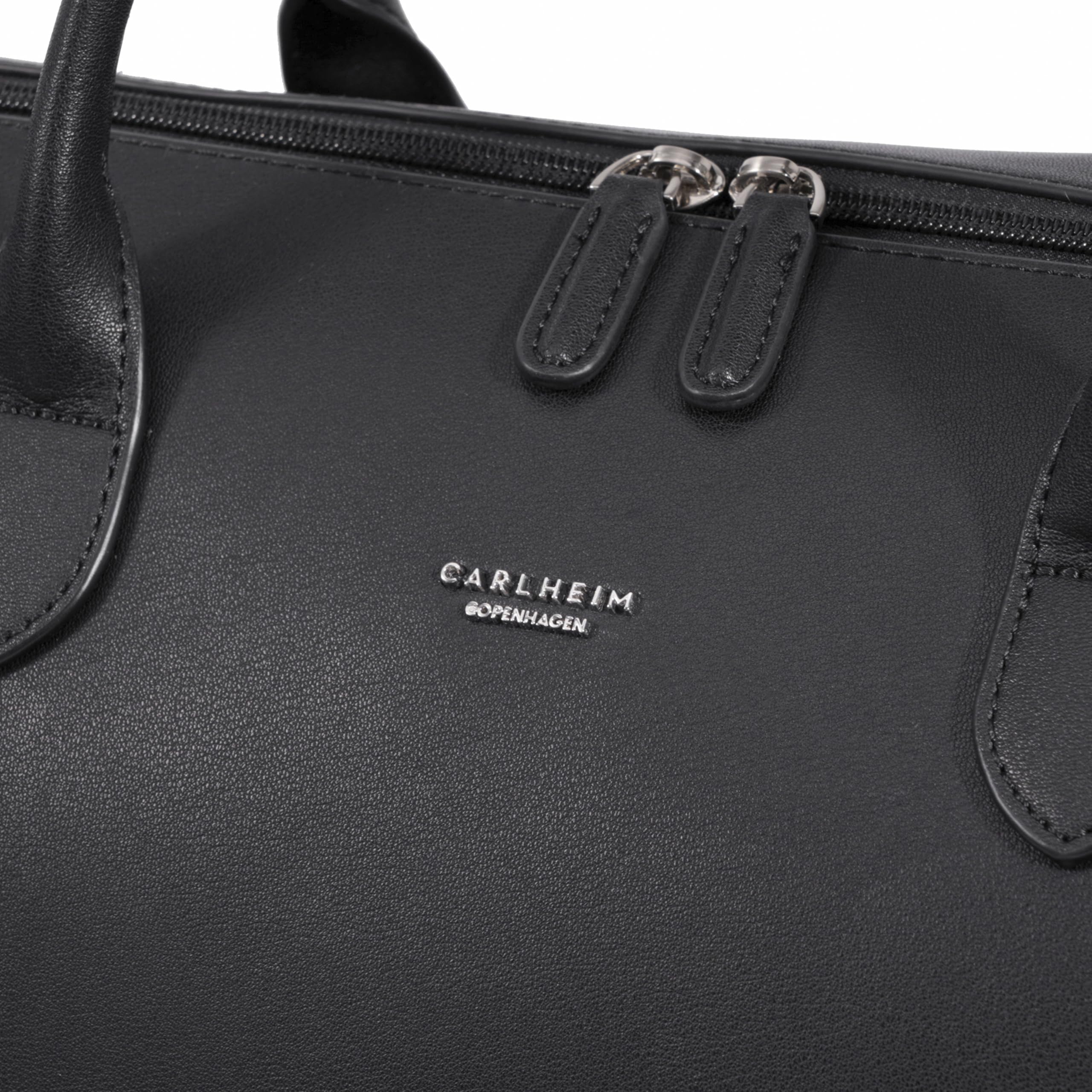 Voyage Genuine Leather Weekender Duffel Bag (Black) - Carlheim