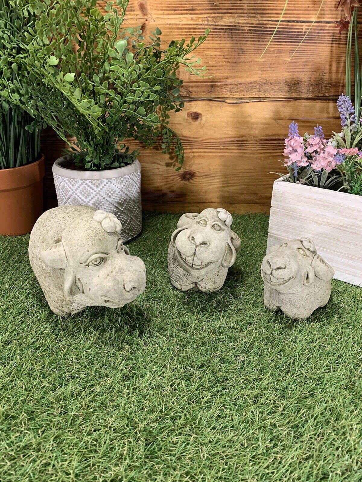 STONE GARDEN SET OF 3 DETAILED SMILING SHEEP ORNAMENTS