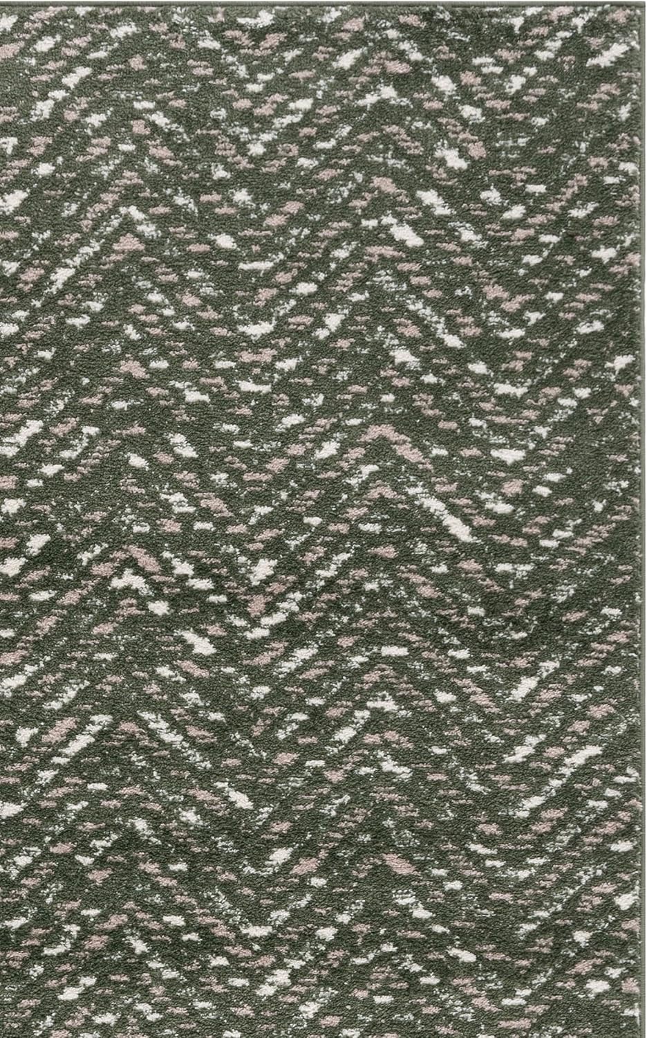 SAFAVIEH Adirondack Collection Runner Rug - 2'6" x 8', Green & Ivory, Geometric Design, Ideal for High Traffic Areas in Entryway, Kitchen & Bathroom (ADR104Y-28)