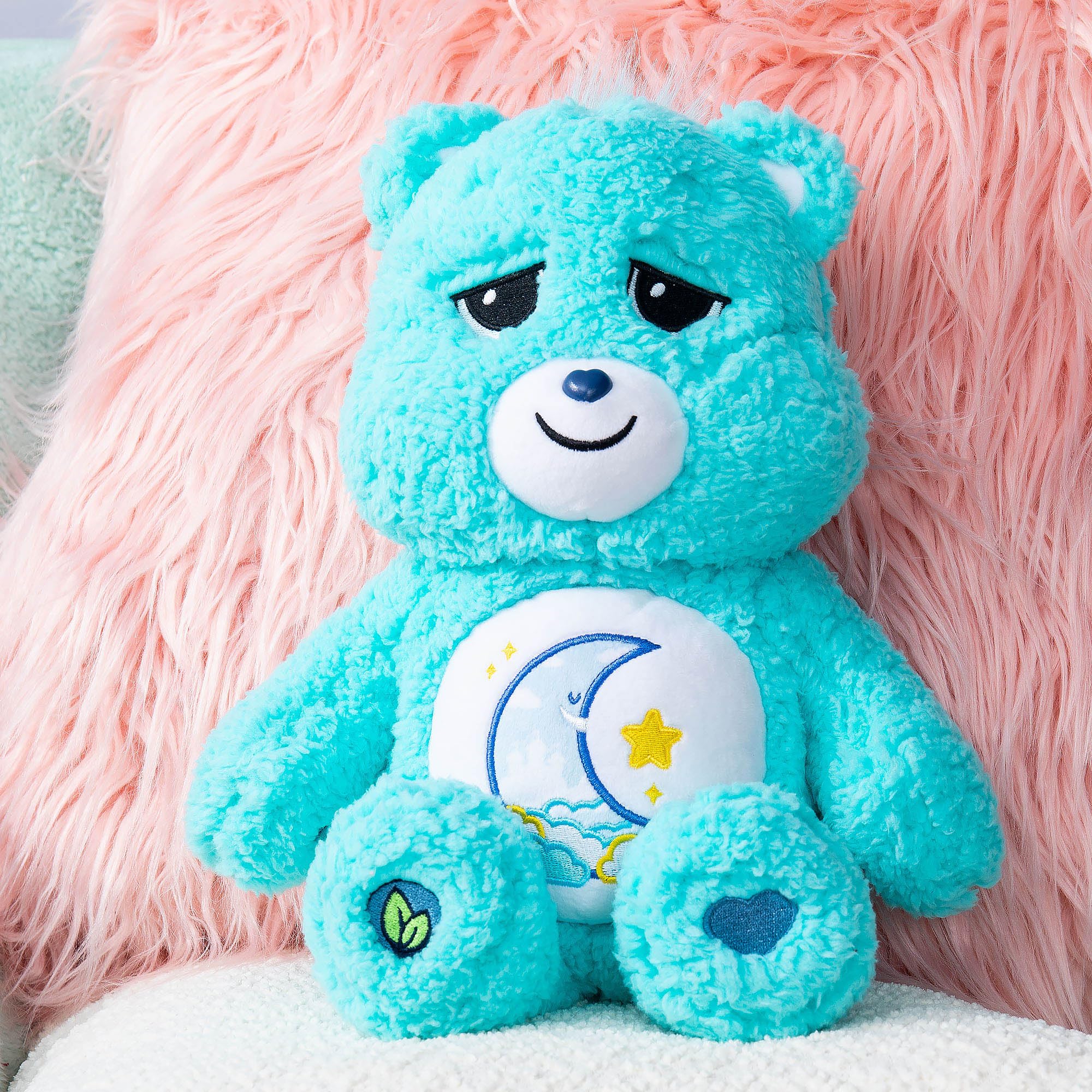 Care Bears 35,5 cm - średni rozmiar plusz - przytulny niedźwiedź na dobranoc