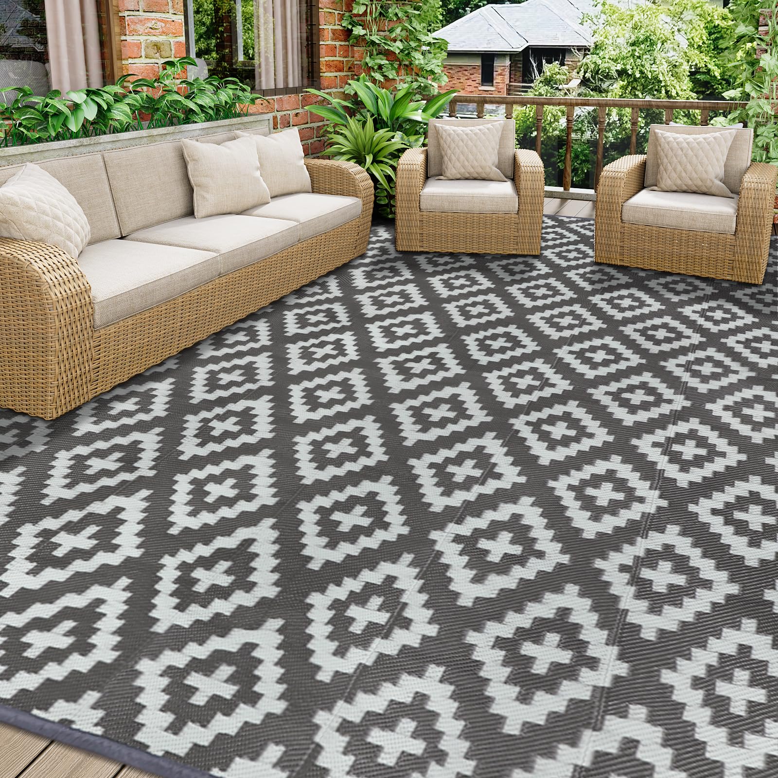 Homcomodar Outdoor Teppich für Patio Clearance UV-beständige Camping Matte Kunststoff Stroh Teppich wasserdichte Patio Teppich Reversible Matte für BBQ Picknick Balkon Beach Deck