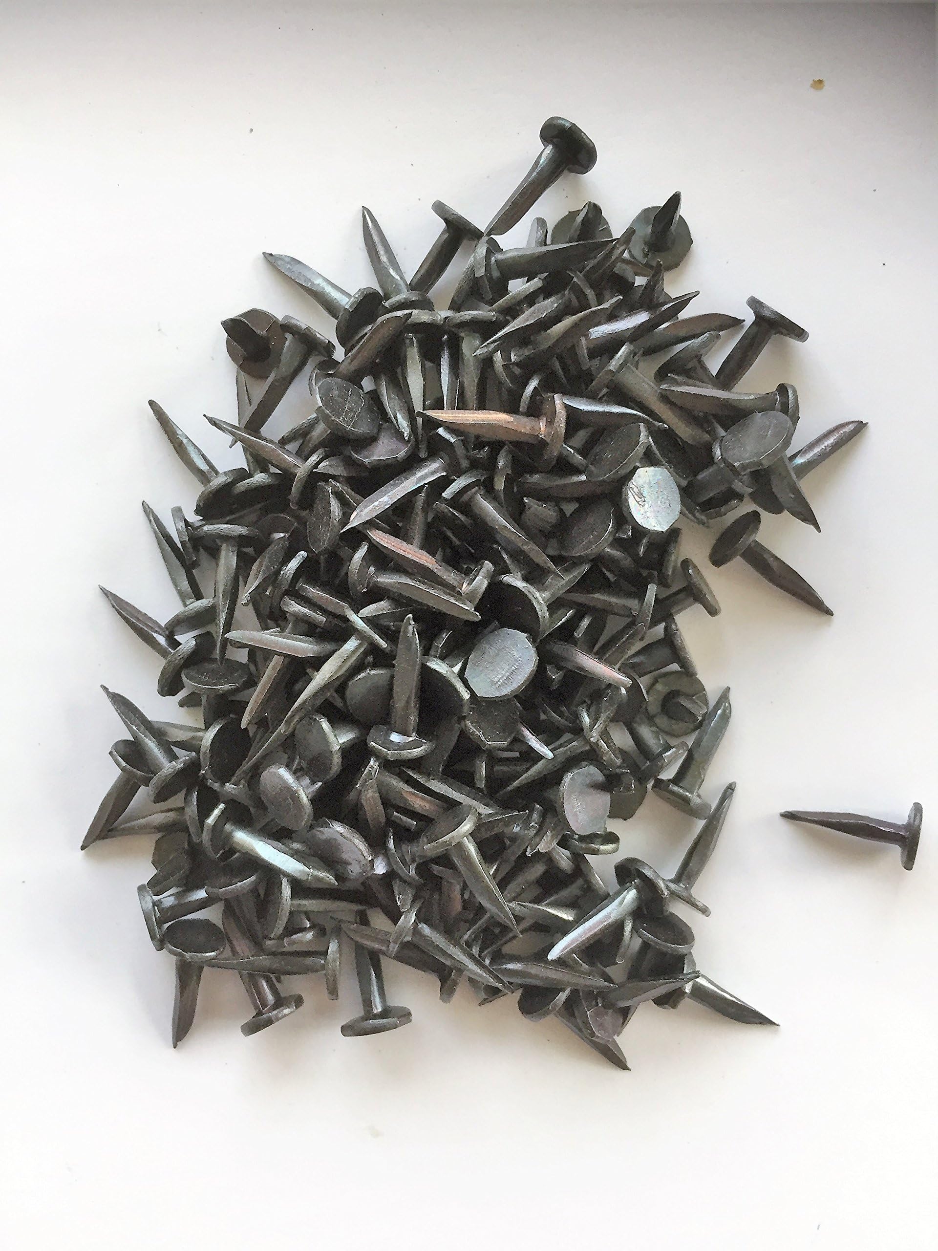 10MM FINE UPHOLSTERY TACKS 100g Amazon.co.uk DIY & Tools