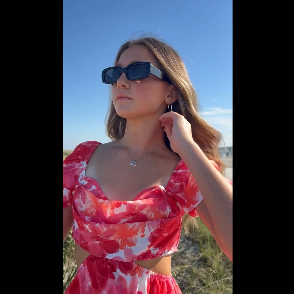 WDIRARA Women's Floral Summer Dress – Cut-Out Ruched Mini Dress With Puff Sleeves, Casual A-Line Fit - View #5