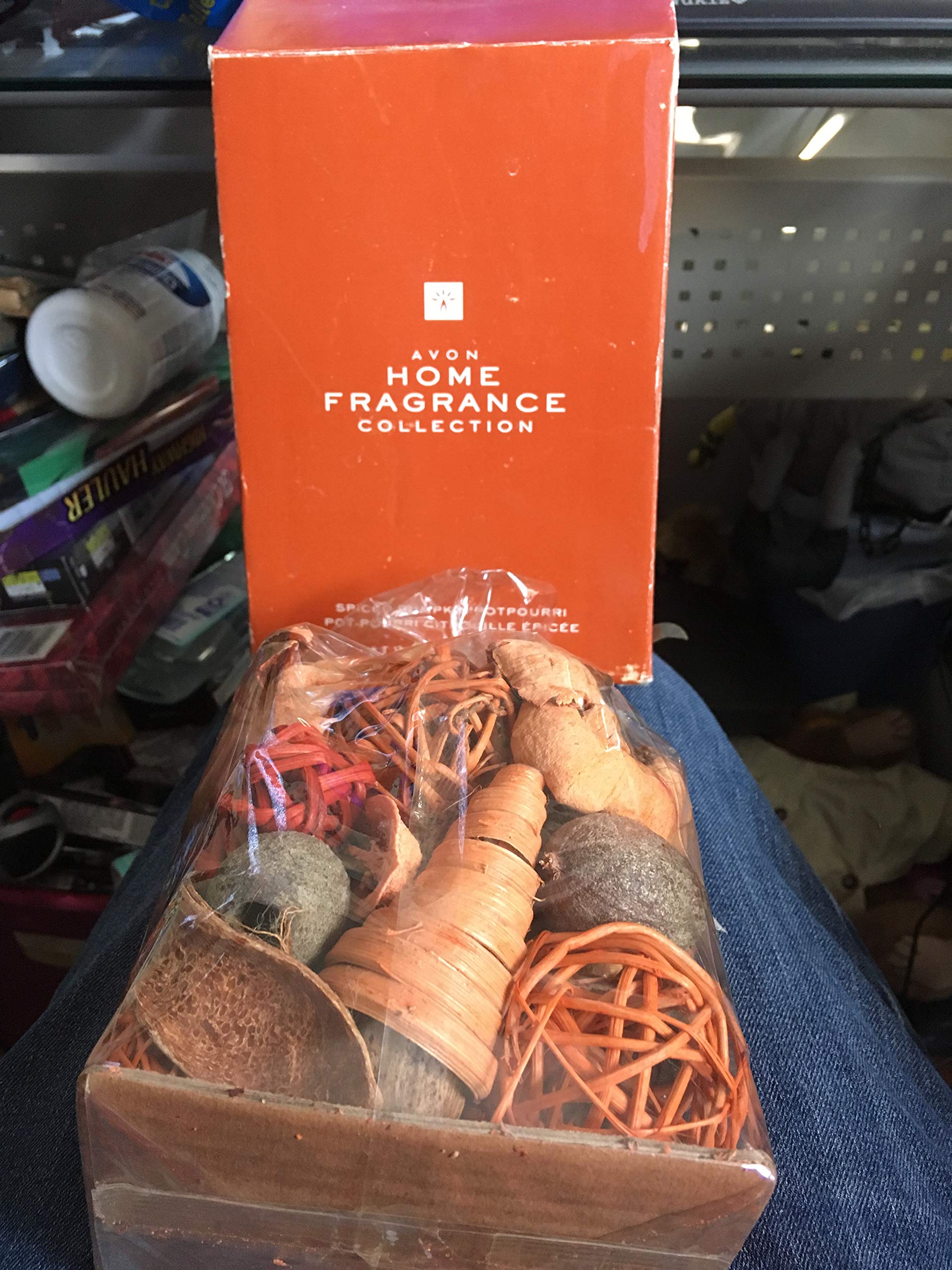 JDWAvon Home Fragrance Collection Spiced Pumpkin Potpourri 7.5 0Z