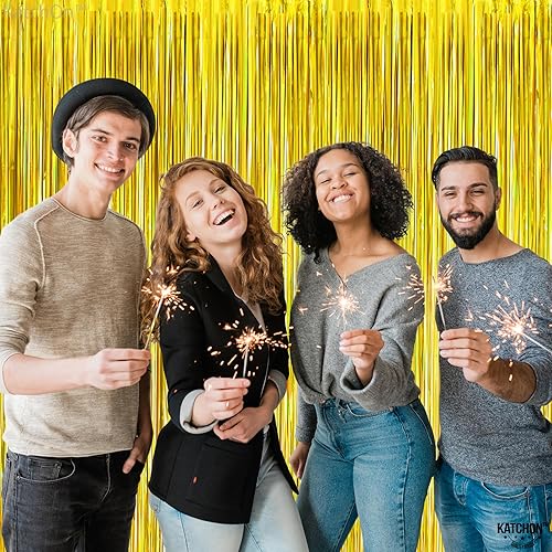 Miniatura 7 de KatchOn, Cortina holográfica dorada con flecos, tamaño grande, 3.2 x 8 pies, paquete de 2 cortinas de lámina dorada, decoraciones de fiesta de