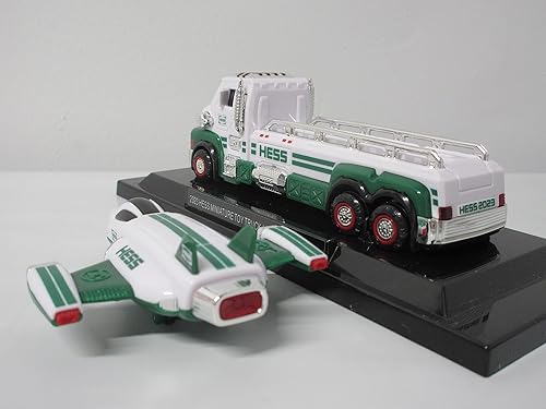 Miniatura 8 de Hess Toy Truck 2023 25th Anniversary Mini Collection - Primer camión, camión de juguete con crucero espacial y petrolero