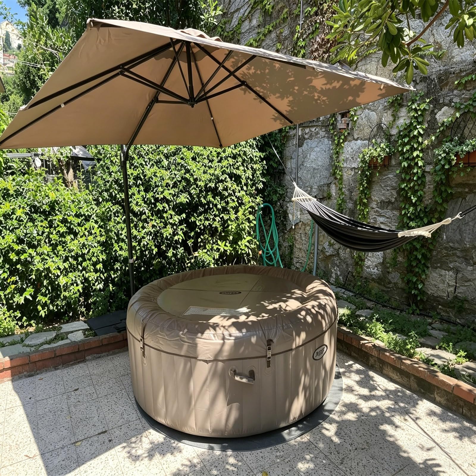 KOMFOTTEU Ombrellone da giardino, 300 cm, pieghevole e regolabile in altezza, da balcone, rettangolare, da spiaggia con base a croce, ombrellone stabile e di alta qualità, marrone, 300 x 300 cm