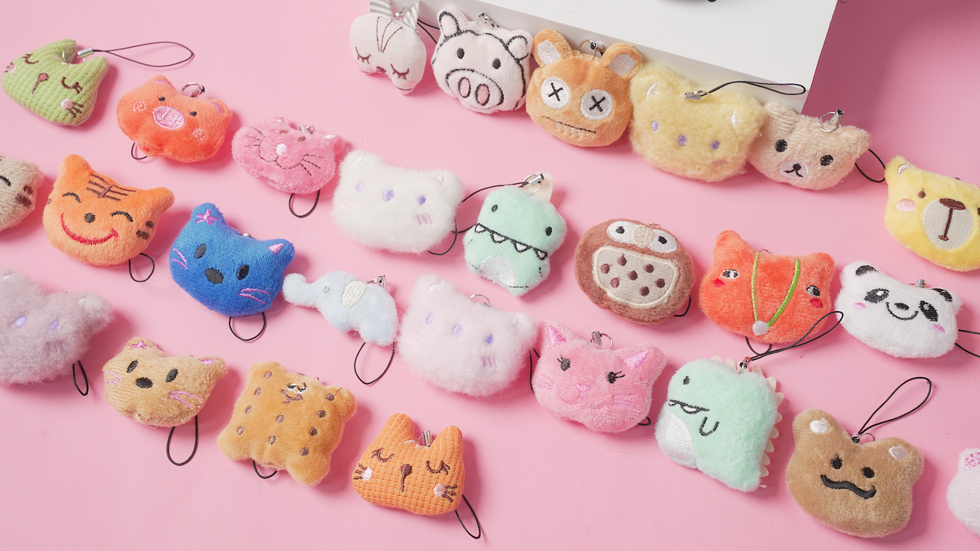 Amazon.com: Libima 150 Pcs Mini Stuffed Animals Keychain, Plush