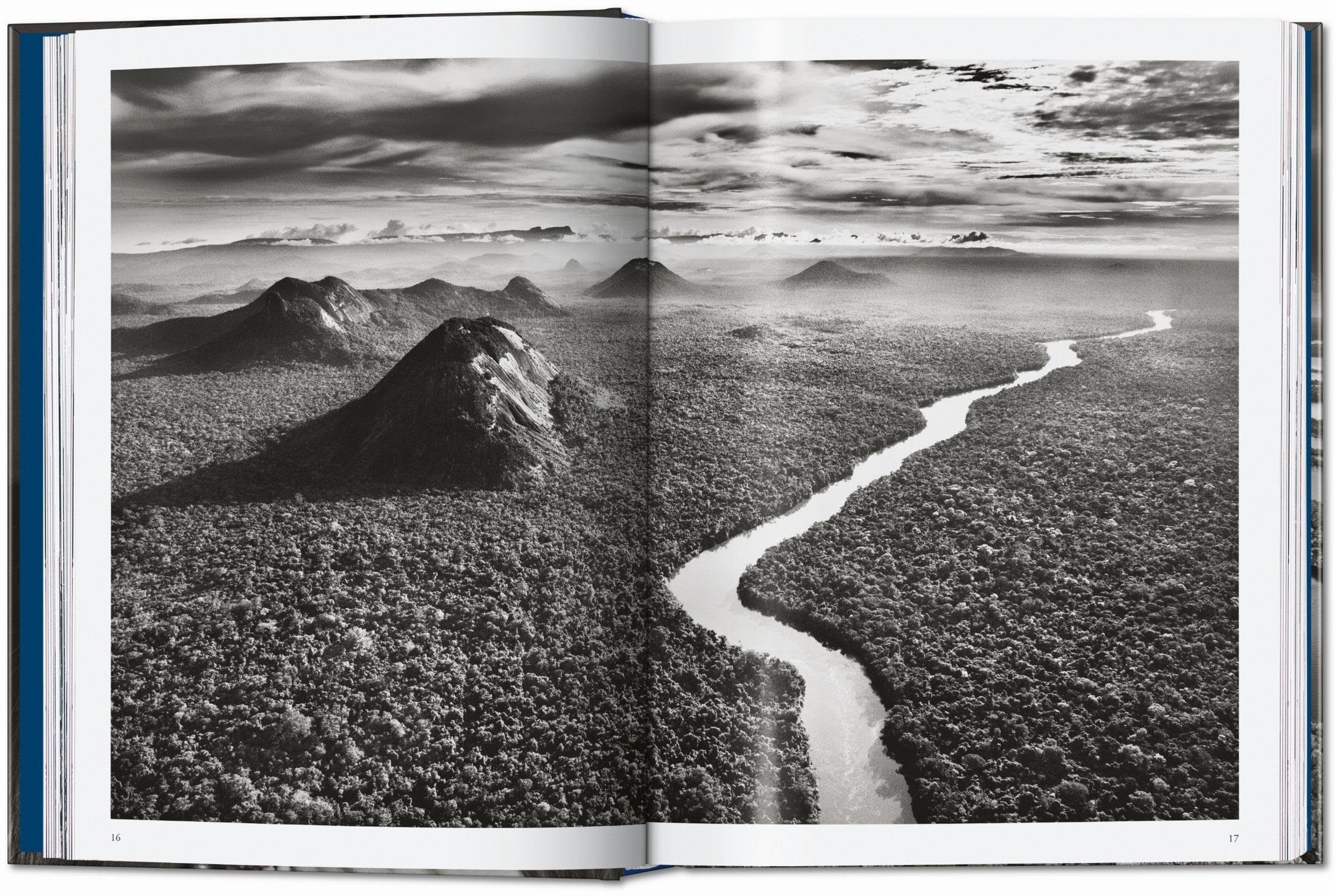 Sebastião Salgado. Amazônia. 45th Ed.