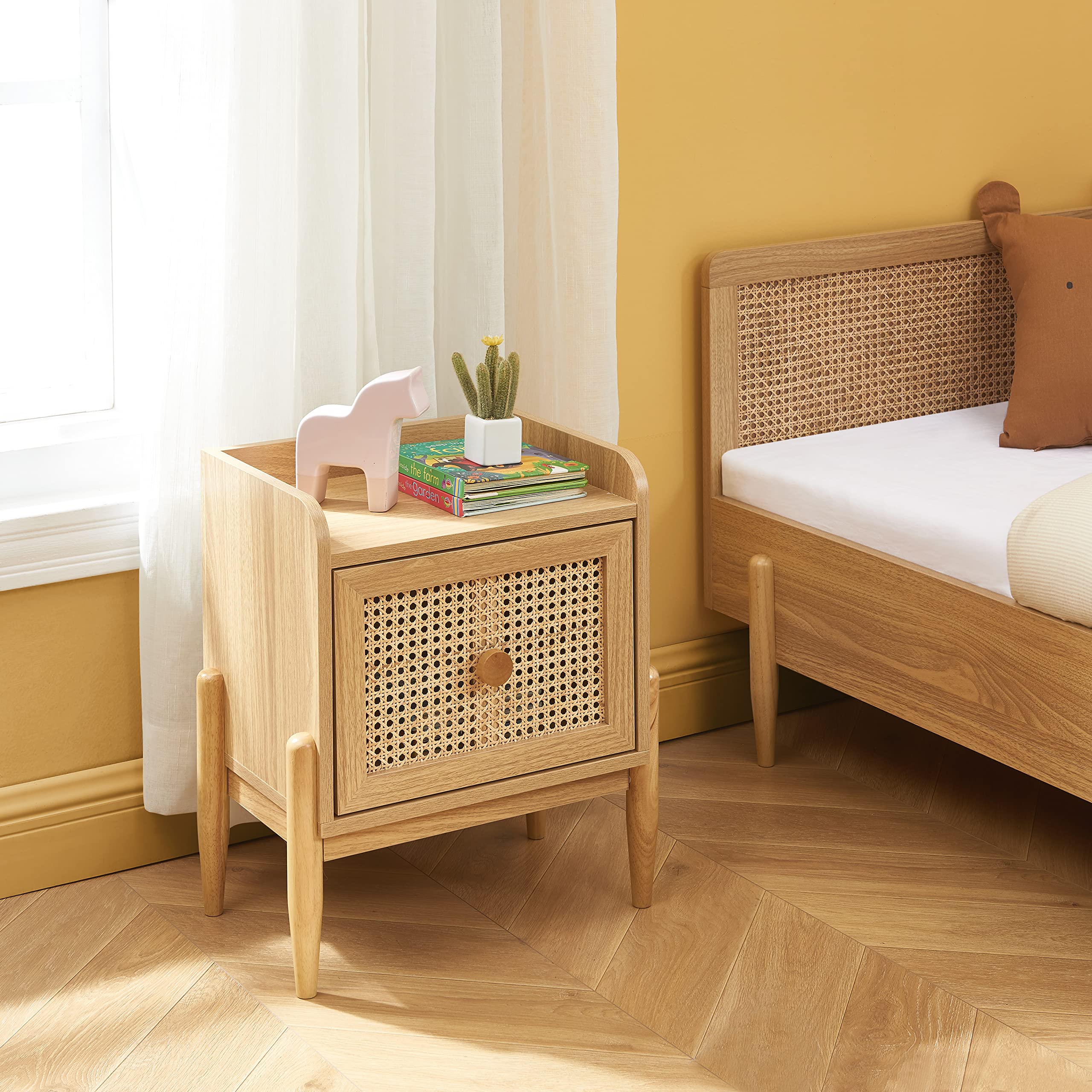 BAÏTA Table de Chevet Enfant Pablo Effet chêne et cannage rotin