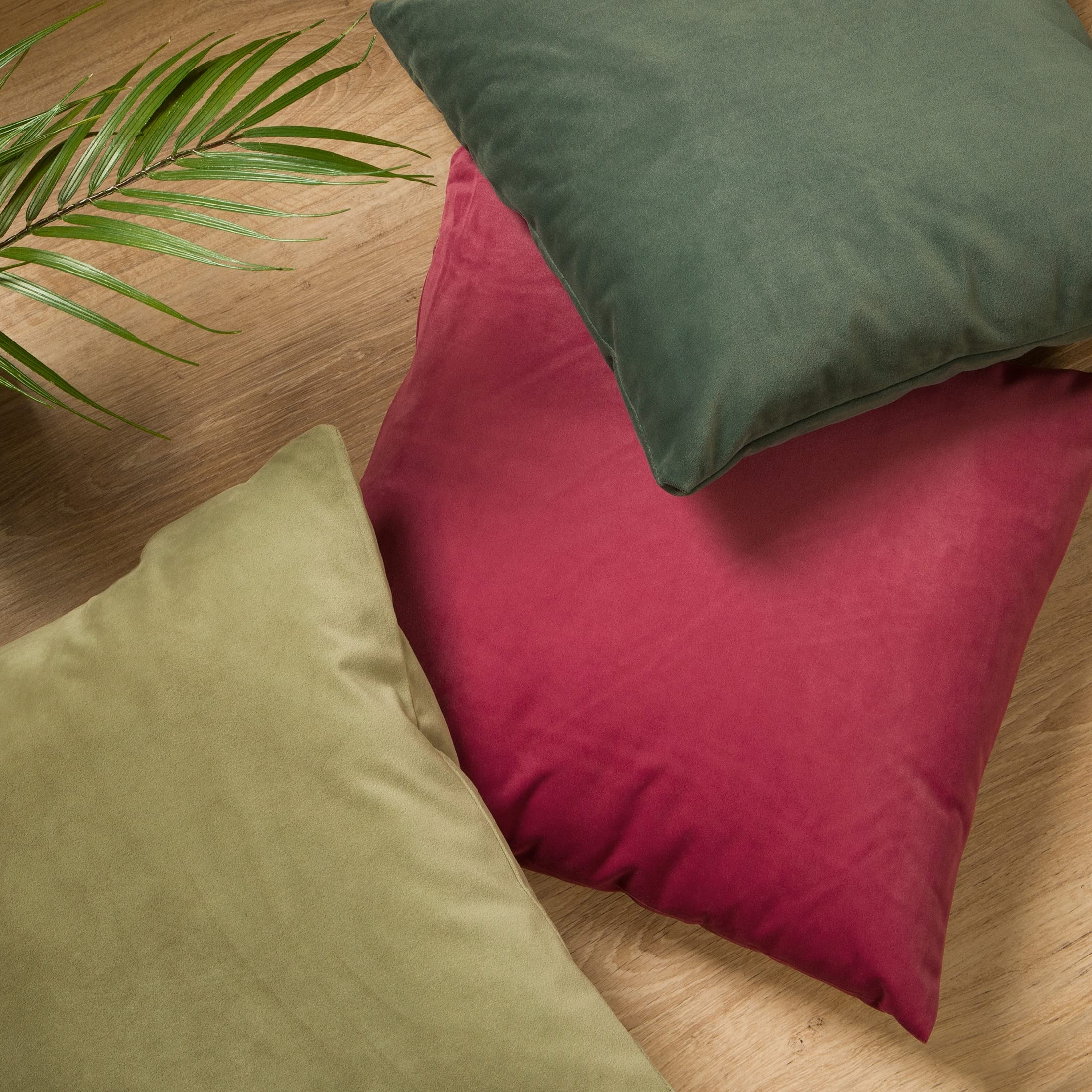 Eurofirany Velvet Kristi Cushion Cover Sofa Cushion Decorative Cushion 1 Piece 45 x 45 cm (Green), 45 x 45 cm (Pack of 1) - Image 2