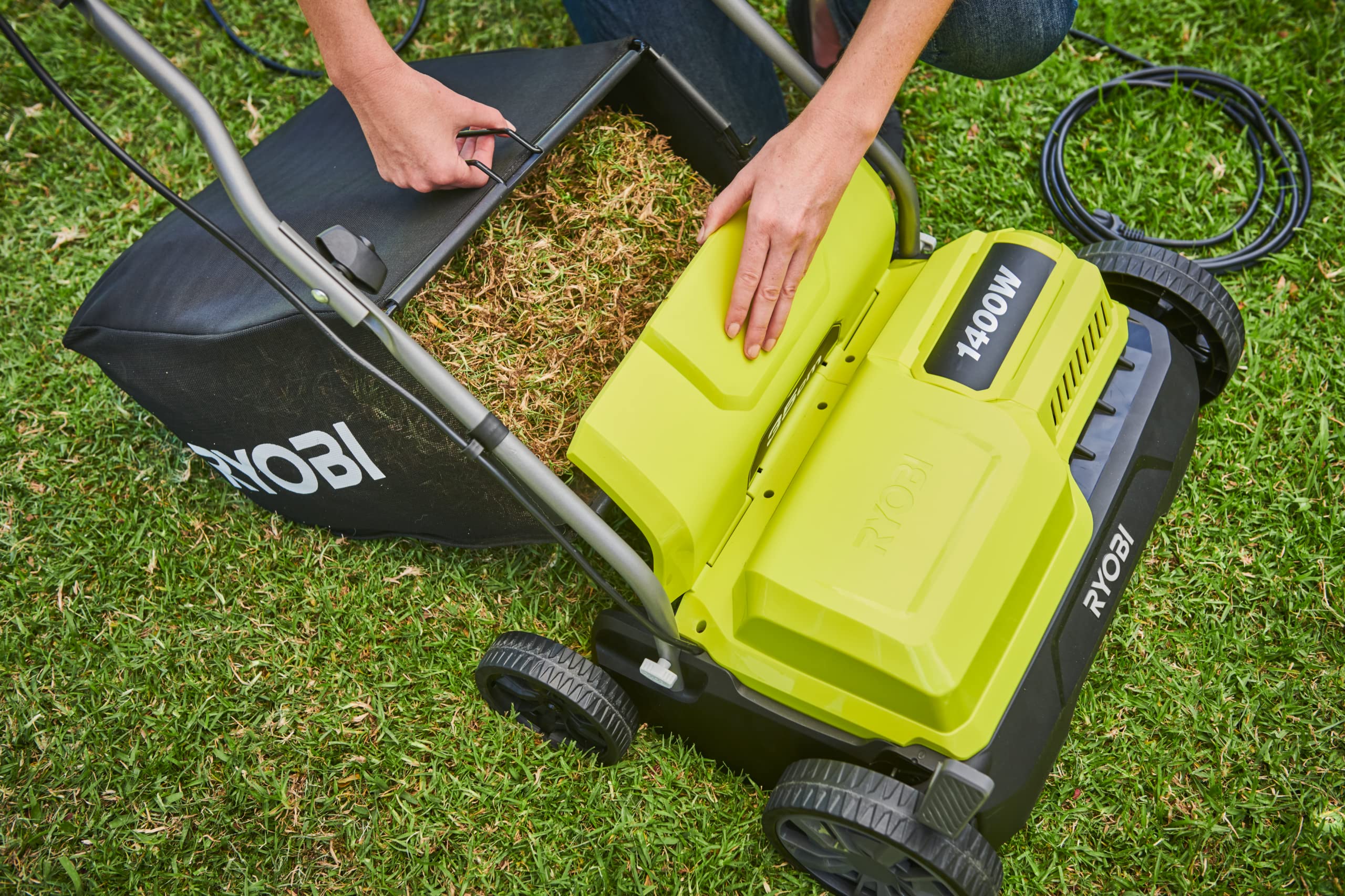 RYOBI Grasfangkorb RAC822, 55 L, passend für Akku- und kabelgebundene Vertikutierer