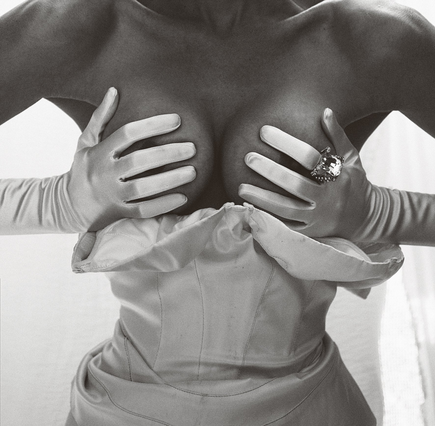Sex & Cigarettes: Daniella Midenge (Erotic library new)