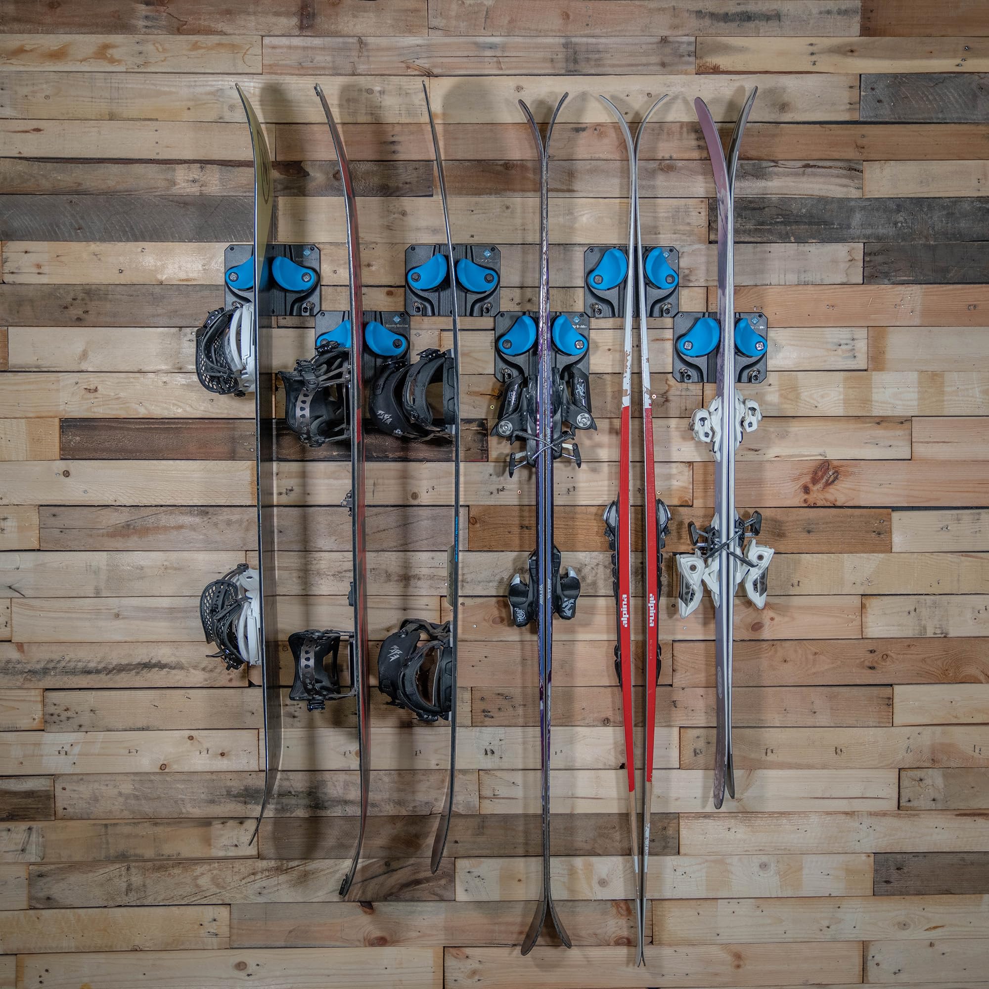 Gravity Grabber Ultimate Ski + Snowboard Wall Storage