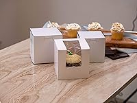 Vista 14 de SCT White Window Bakery Boxes with Attached Flip Top, 4-Corner Beers Design, 10 x 10 x 2.5, White, Paper, 200/Carton