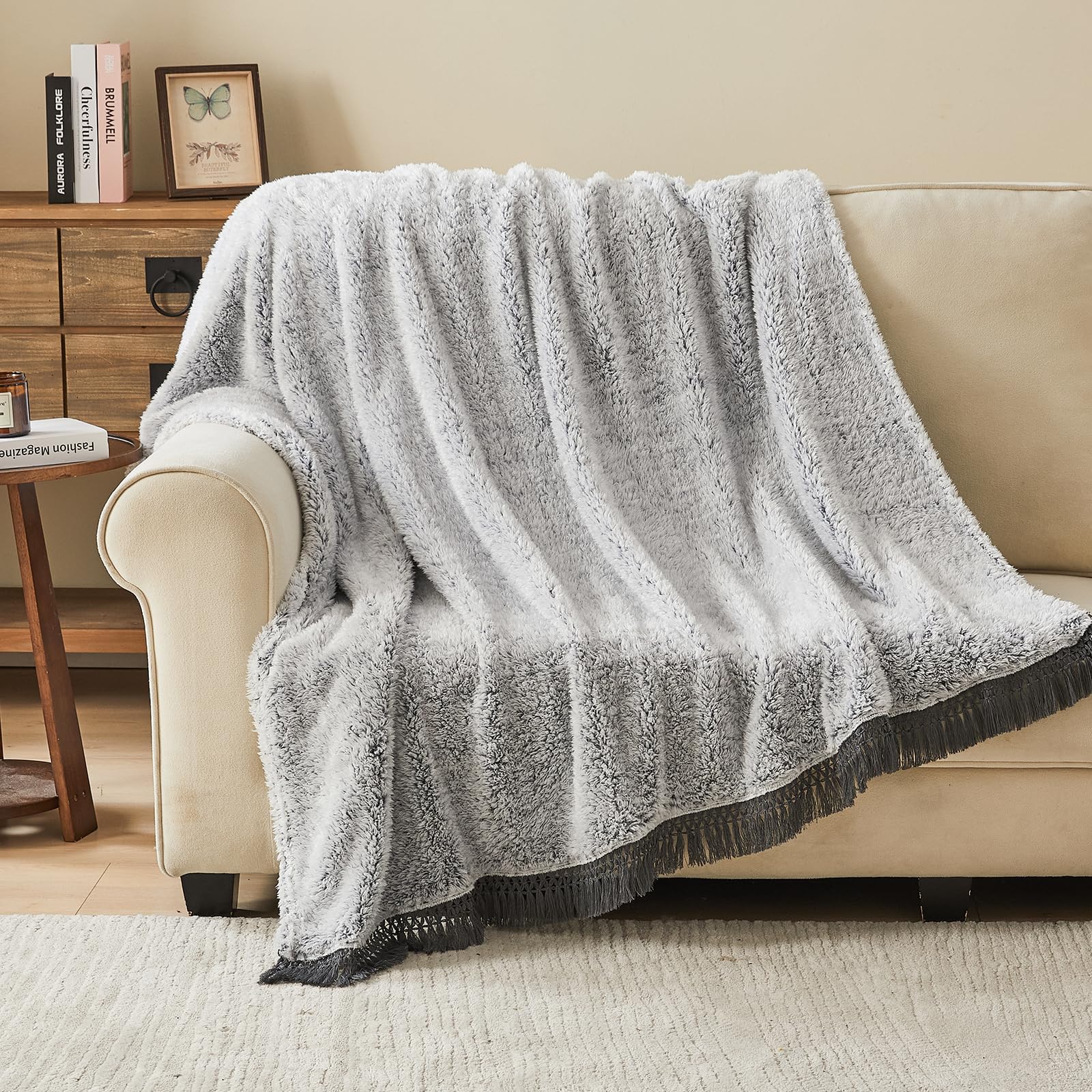 EMME Sherpa Blanket Throw Size Ultra Soft Warm Fuzzy Fleece Throw Blanket with Tassel Microfiber Cozy Blanket for Couch Sofa Lightweight Fuzzy Thick Reversible Couch (Grey With Tassel - Image 4
