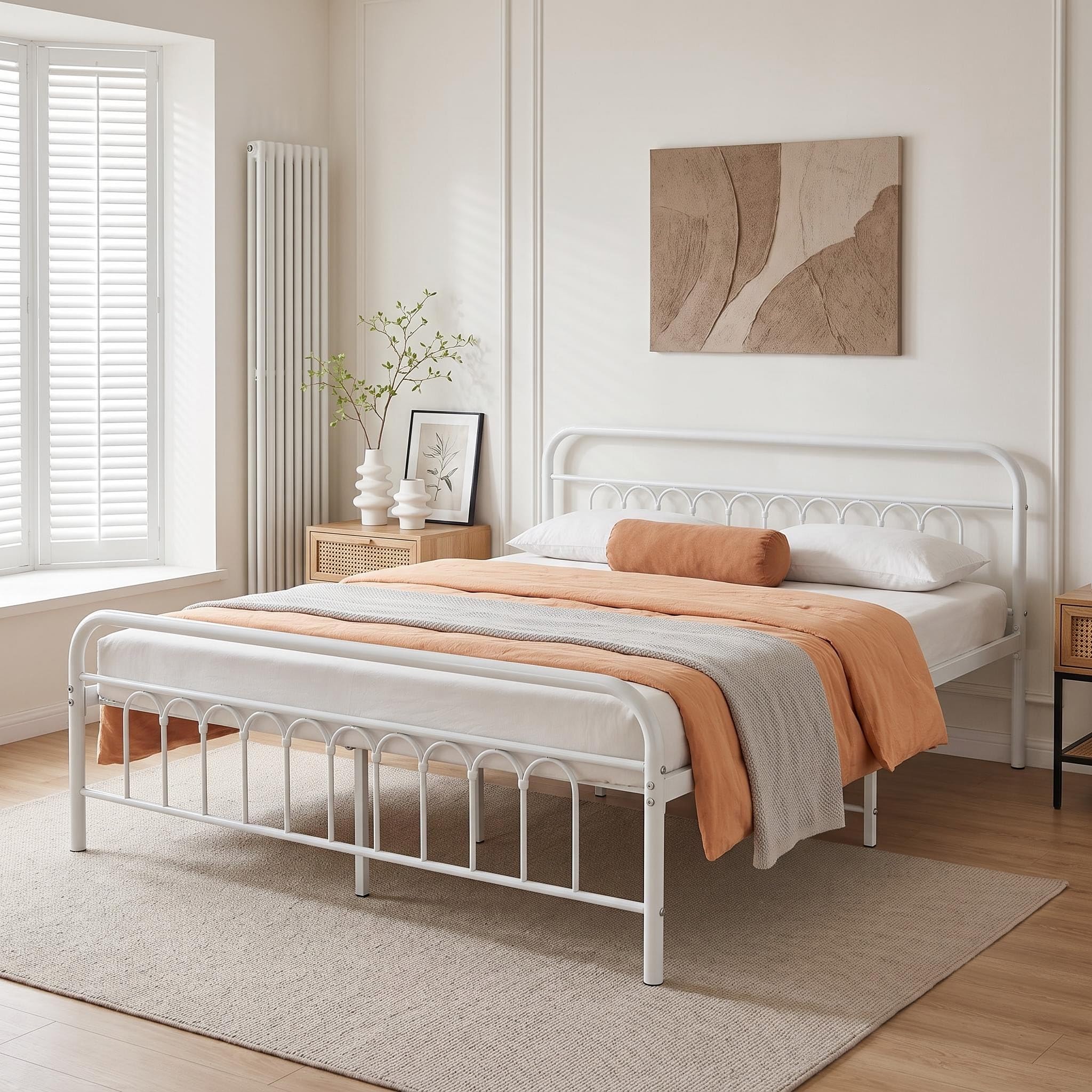 Panana Double Size Bed Frames Metal Platform with Vintage Headboard and Footboard, Mattress Foundation/No Box Spring Needed (White, 4FT6)