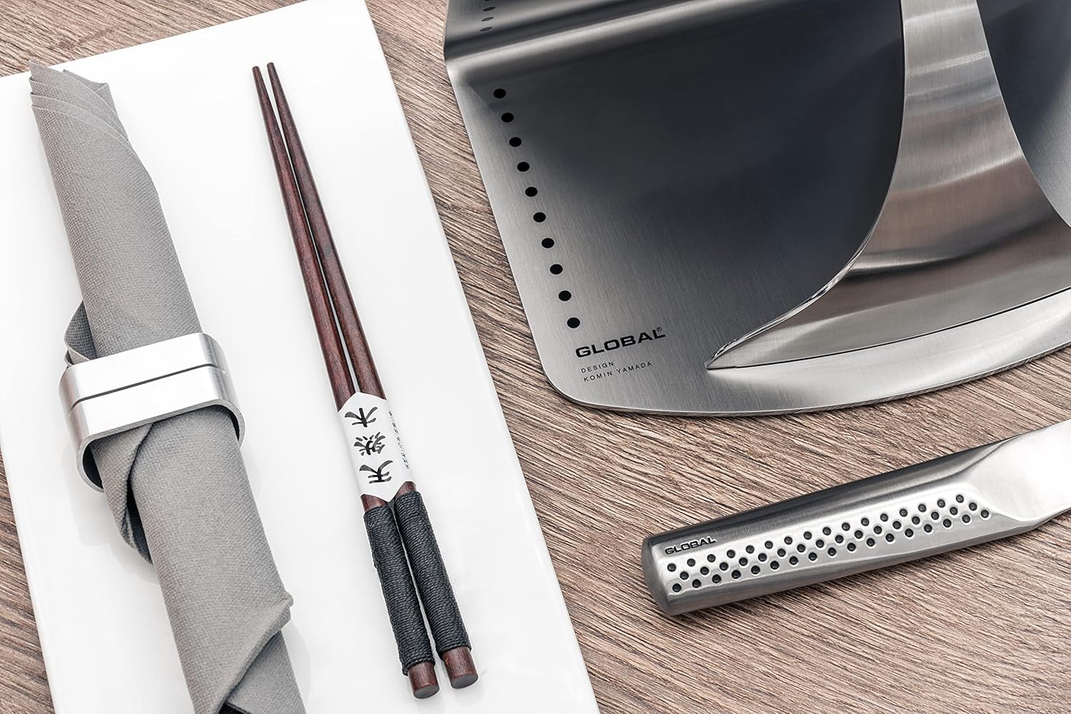 Global UKON 6-Piece Professional Kitchen Knife Set, CROMOVA 18 Stainless Steel – Contains 5 Kitchen Knives & 1 Knife Block, Silver