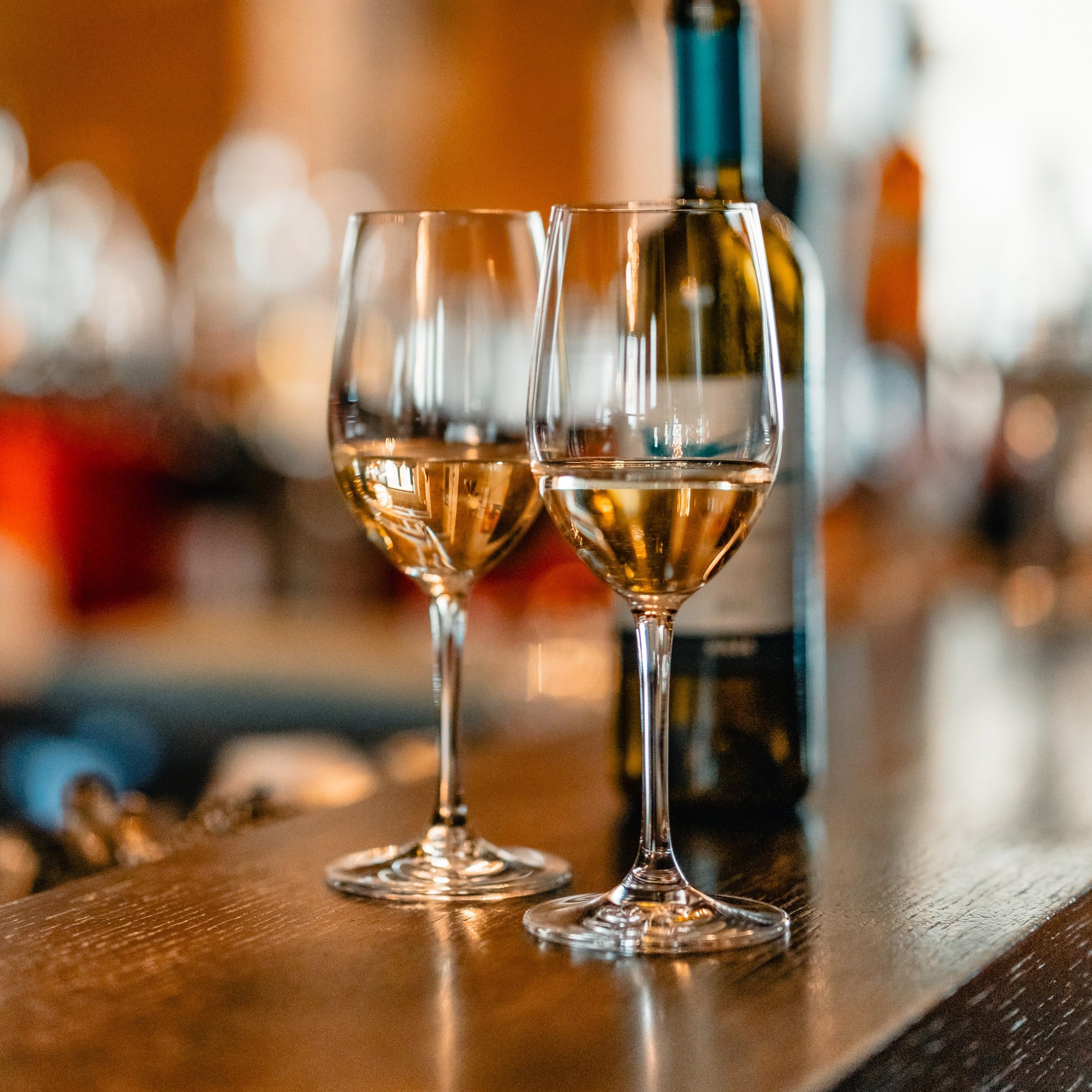 Stölzle Lausitz Kieliszki do Wina Białego Event Zestaw 6 szt., 360 ml – Kryształowe Kieliszki na Wina Białe i Średnie Czerwone – Eleganckie, Trwałe i Zmywarkoodporne, Wyprodukowane w Niemczech