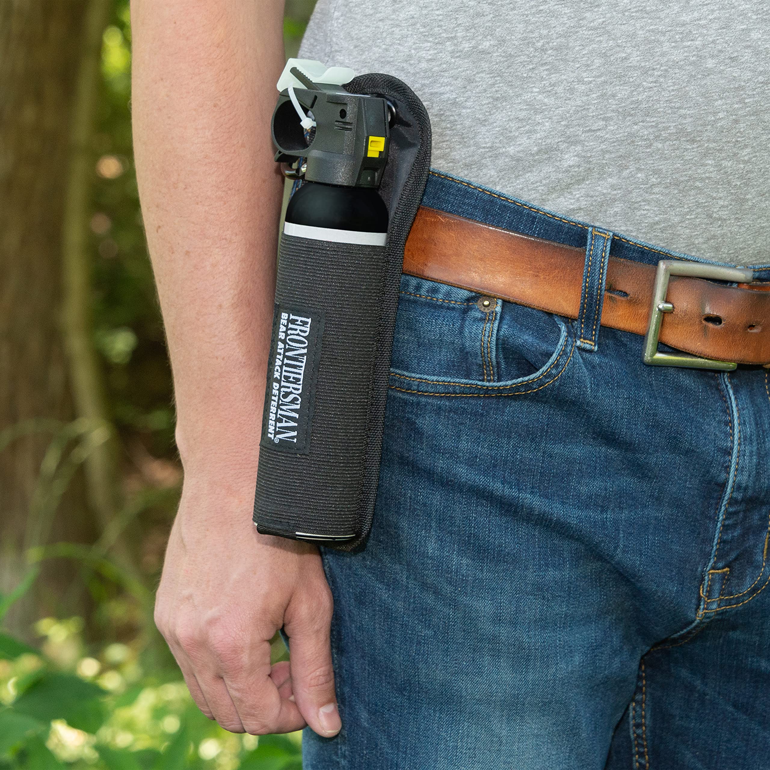 Sabre Frontiersman Bear - Funda en Aerosol para Botes de 7.9 y 260.8 g, Pecho de Nailon, cinturón, Cintura y Opciones 3 en 1 Disponibles, Correas Ajustables, elástico Fuerte Que Evita la pérdida del