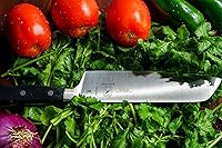 Vista 5 de Cuchillo de chef, Mercer Culinary Renaissance, forjado de 8 pulgadas, Cuchillo Nakiri de 17.62 cm, Negro