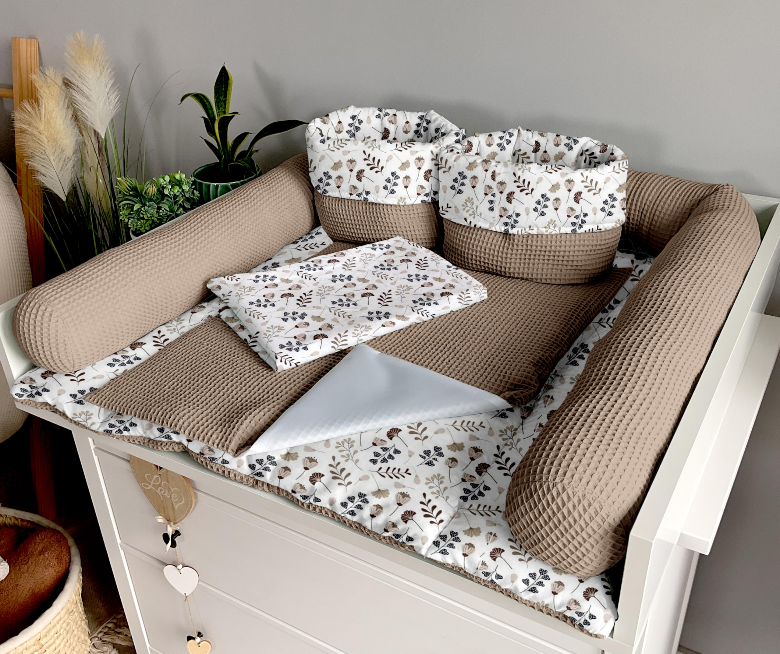 Wickelauflage Set 6-teilig – Wickelunterlage aus Baumwolle & Waffelstoff – Baby Wickelauflage – Geschenk zur Babyparty – Wickeltischauflage – 75x75 cm (Breite x Tiefe), Zweige und braun
