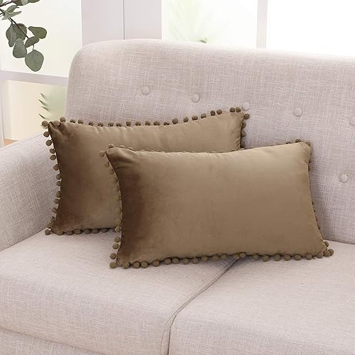 Vista 84 de Deconovo Juego de 2 fundas de almohada de terciopelo, 20 x 20 pulgadas, color verde azulado, cuadradas, con pompones, suaves, con cremallera