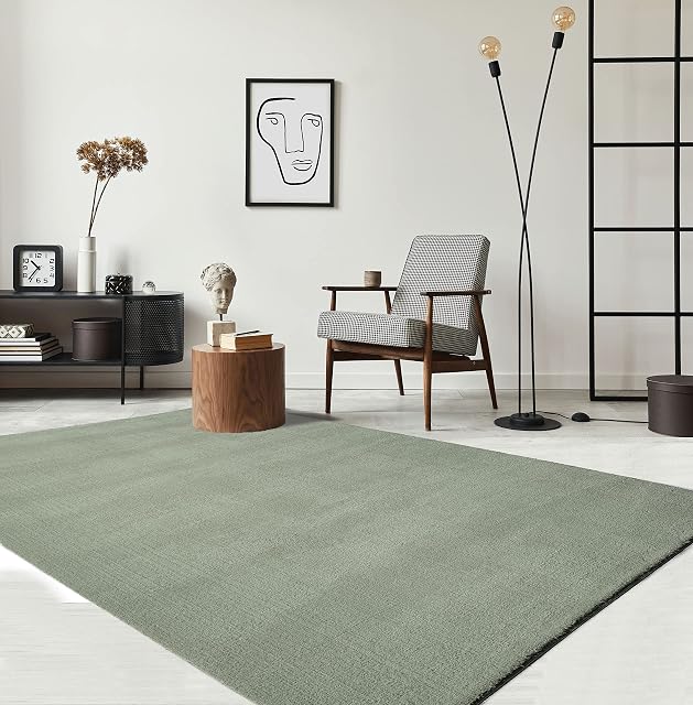 the carpet Area rug for living room or bedroom in Green 60 x 110 cm | washable up to 30 degrees | non-slip underside | modern and soft short pile rug | rectangular - RELAX rug