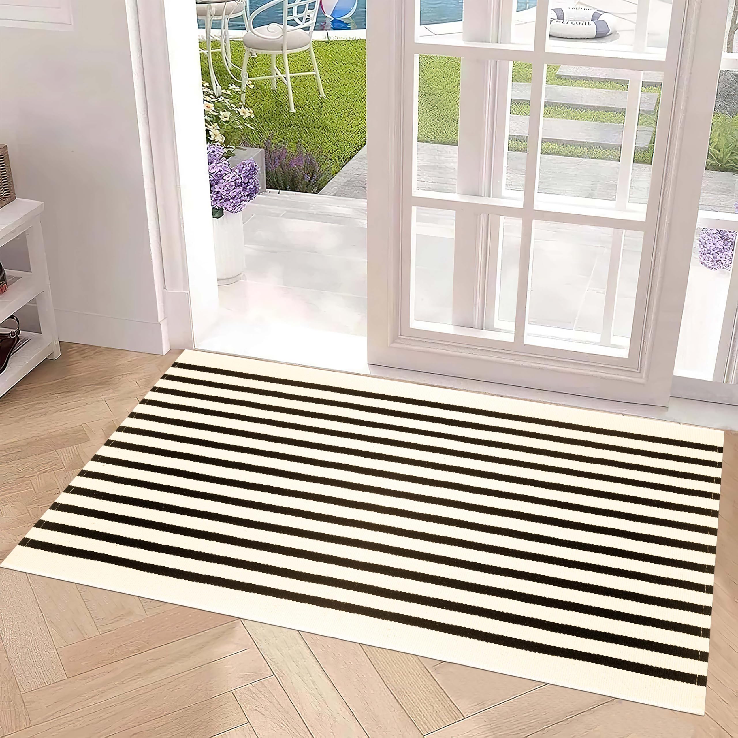 Tapis d'extérieur rayé Noir et Beige 60 x 130 cm, Lavable en Machine, pour