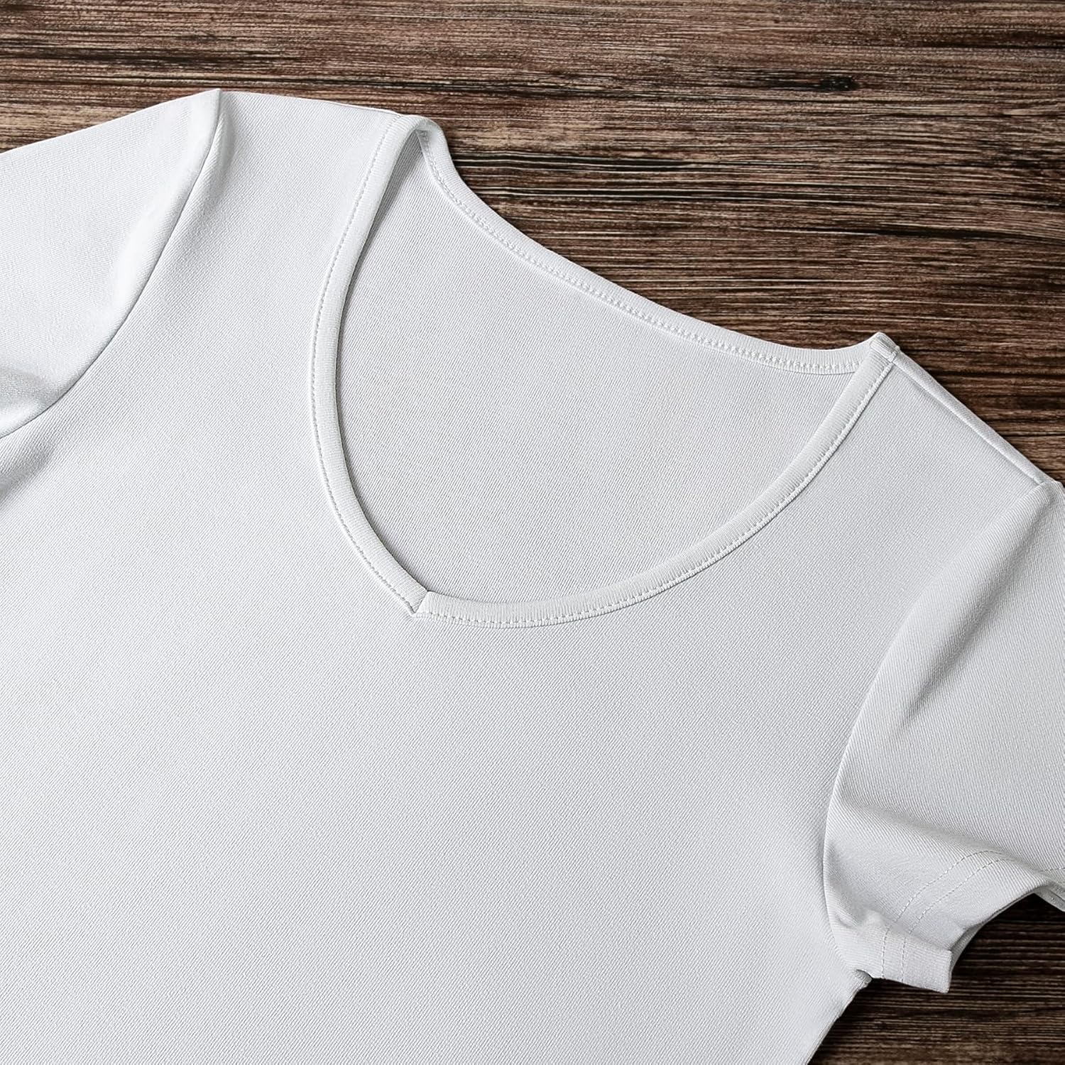 4 Pack Womens V Neck T-Shirts Short Sleeve Cotton Crop Tops Slim Fit Summer Basic Tee - Image 2