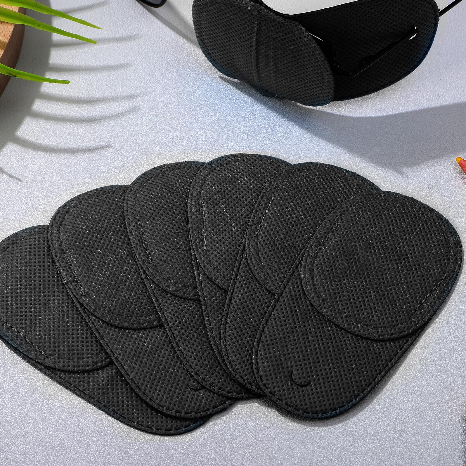 YARNOW Parche Ocular para Gafas 12 Piezas de Tela No Tejida Negro, Fácil de Usar Irritación, Adecuado para Uso en Casa y Viajes