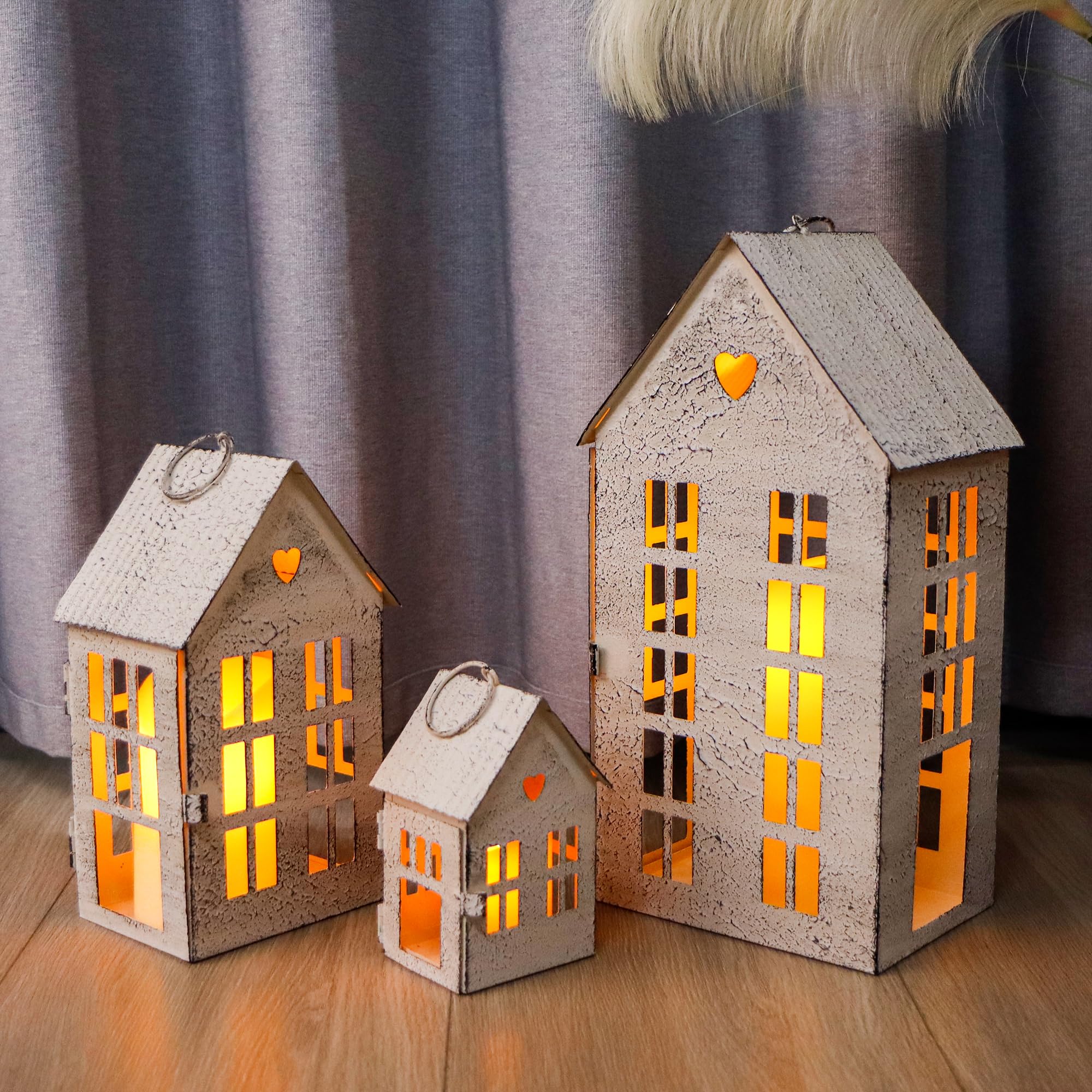 TRIROCKS 3 faroles decorativos para repisa de chimenea, 13.5 pulgadas, 9.5 y 5.5 pulgadas de alto, portavelas para decoración del hogar, patio, boda, fiestas, adornos para interiores y exteriores