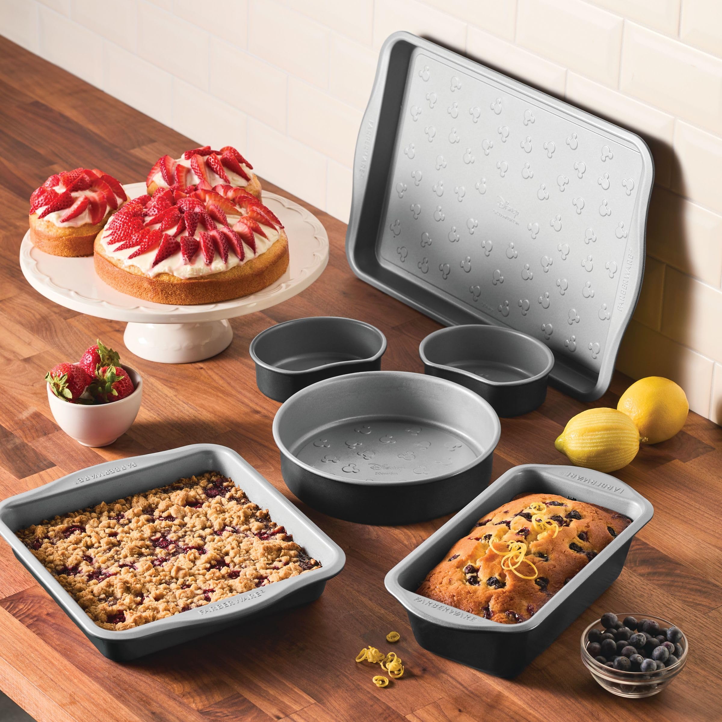 Farberware Disney Bake with Mickey Mouse Nonstick Bakeware Set/Baking Pans with Disney Home Oven Mitts, Cookie Pans, Muffin/Cupcake and Loaf Pan, 6 Piece - Black: Bakeware Set