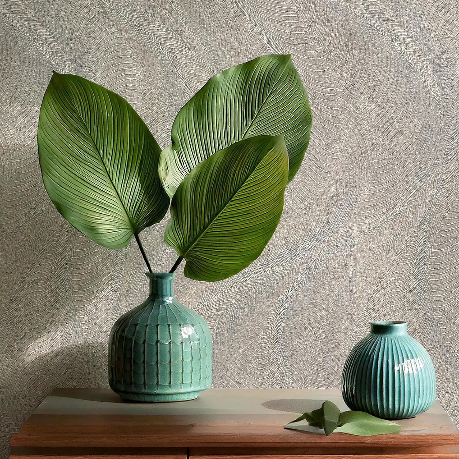 Rasch Opulenza Wave Textured Vinyl Wallpaper with Metallic Elements Perfect for Feature Walls Elegan Living Rooms Minimalistic Bedrooms Grey Metallic 659634