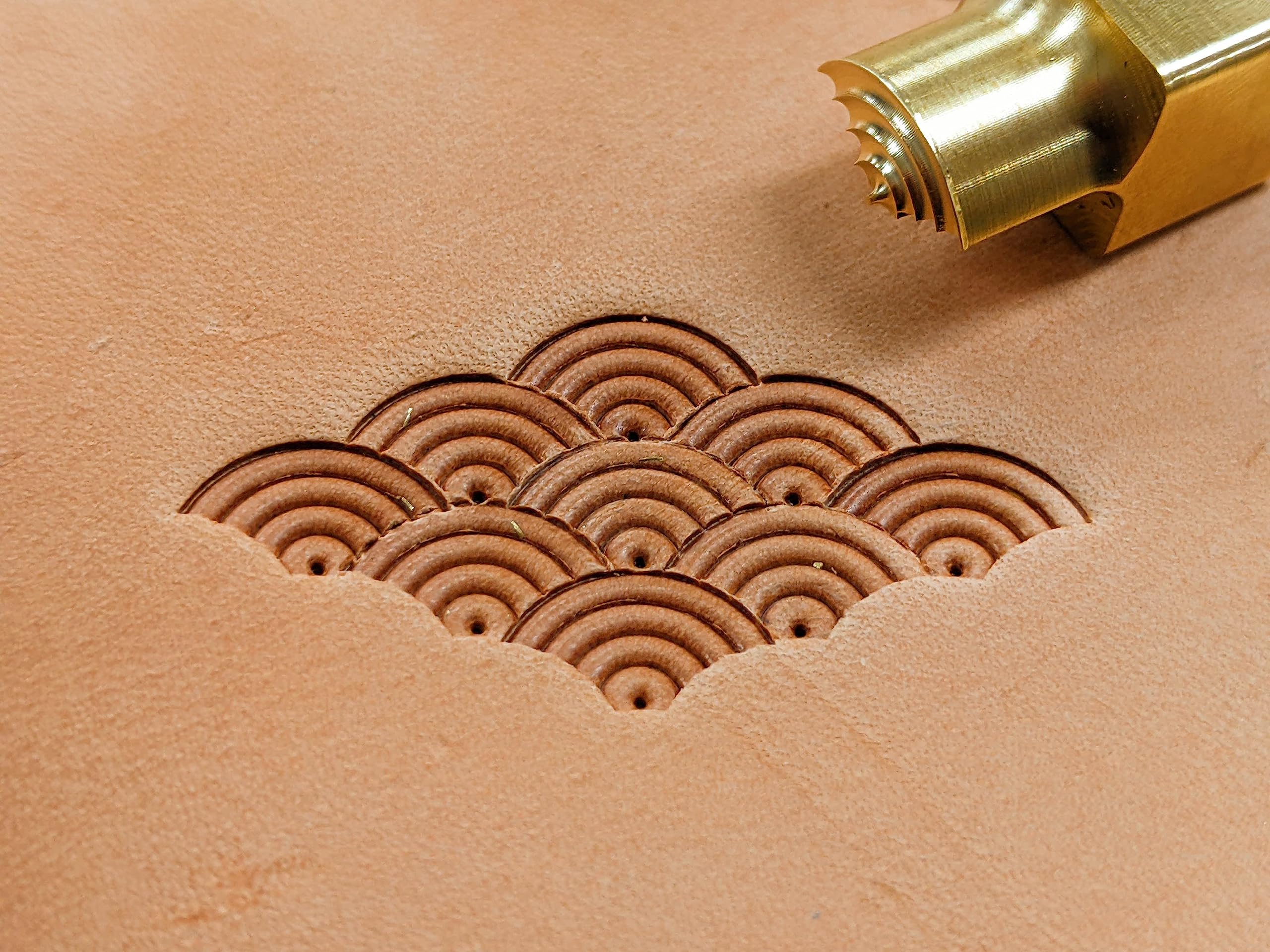 Cloud Shell Leather Craft Stamp #53