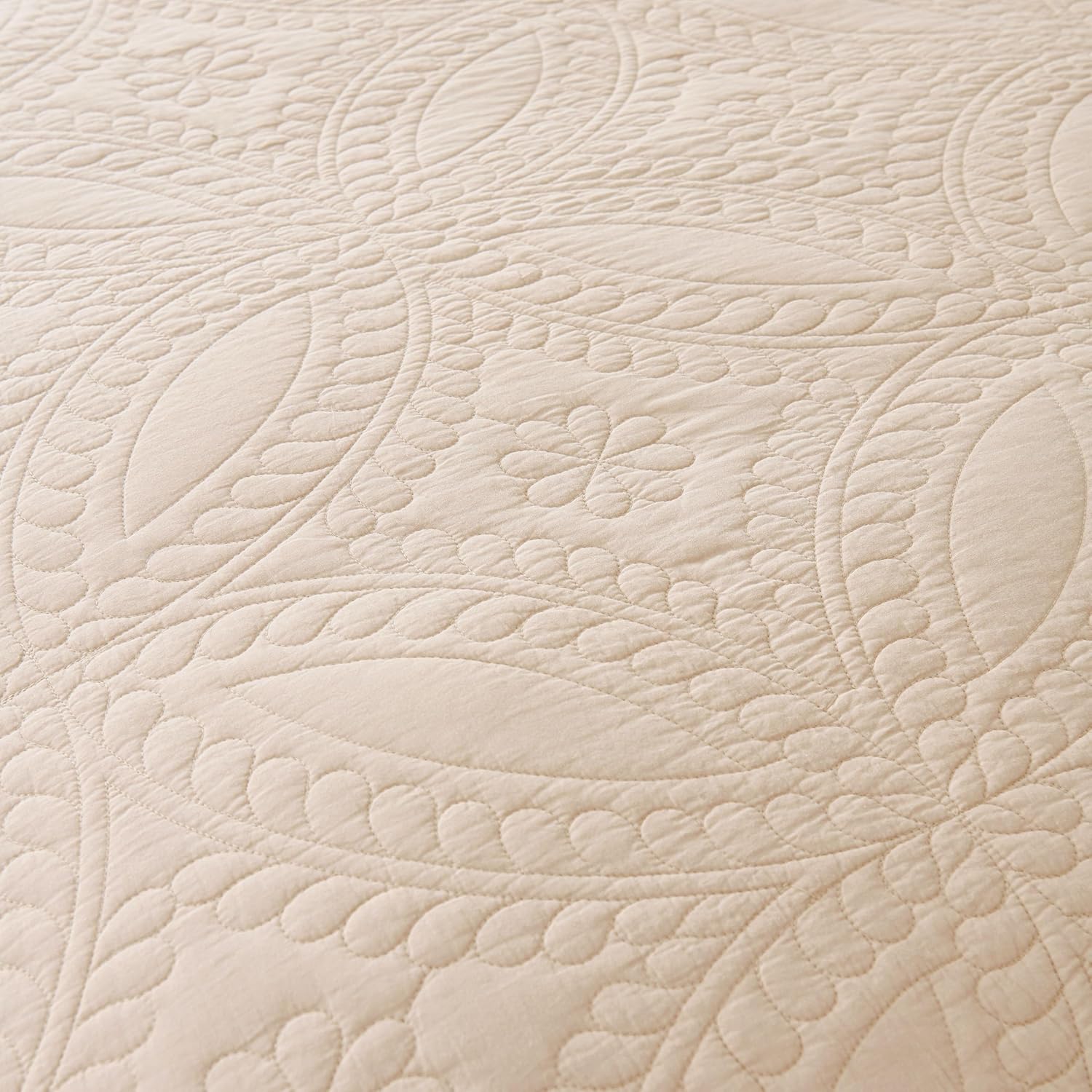 Cmfshape 100% Cotton Quilt King Size-Beige Bedspread 106"x96"-Coin Pattern Bedding Set 3 Pieces-Pre-Washed Lightweight Microfiber Coverlet-Suitable for Bed,Couch,Quilt Blanket All Seasons