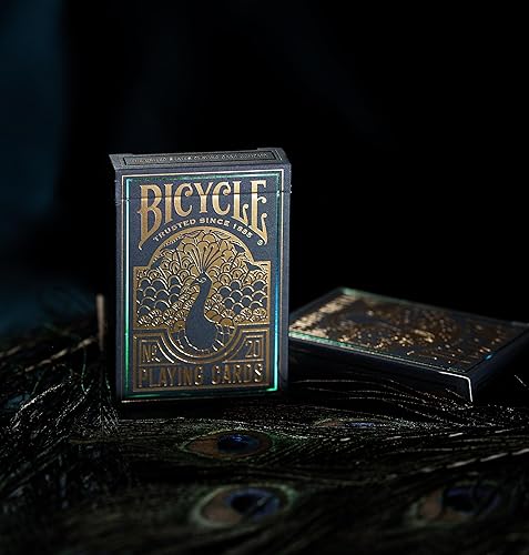 Vista 13 de Bicycle Cartas de juego de pavo real, color morado, baraja de cartas prémium para juegos de cartas y trucos de magia, diseño deslumbrante, acabado