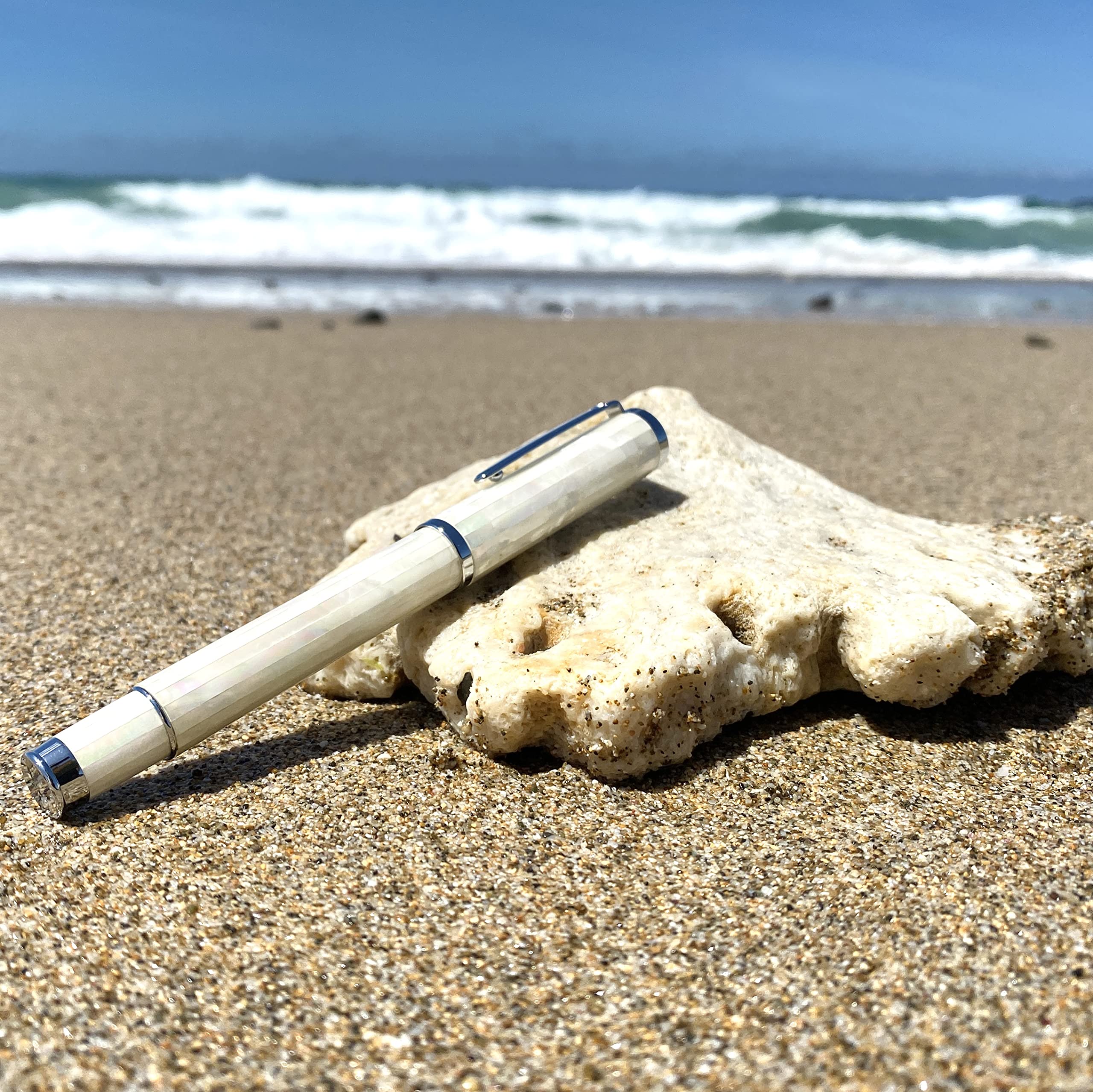 Amazon | LACHIEVA LUX マザーオブパール万年筆 ドイツ製の