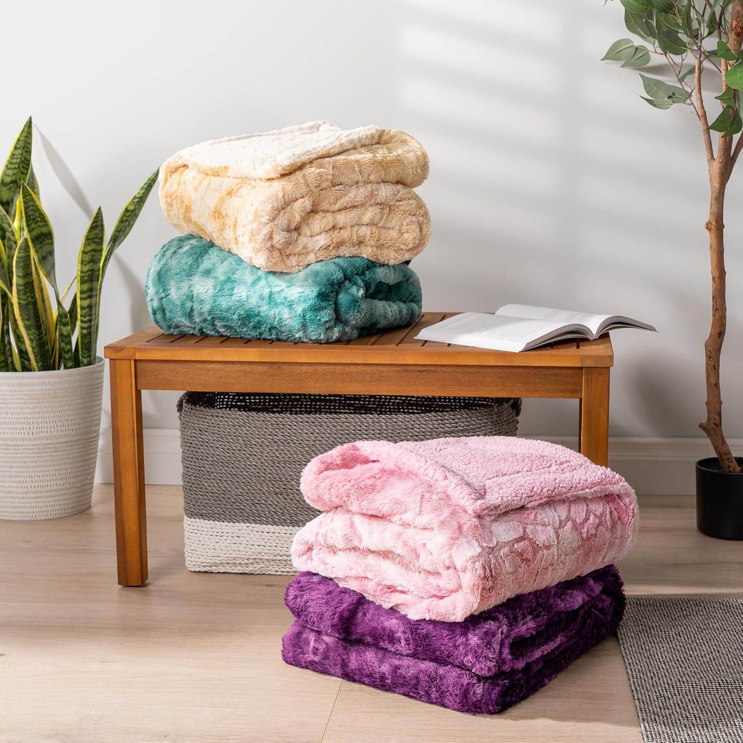 PAVILIA Faux Fur Throw Blanket Twin Tie-Dye Purple, Soft Warm Sherpa Blankets & Throws for Bed, Fluffy Plush Thick Fleece Throw Blanket for Couch Sofa, Reversible Furry Shaggy Blanket, Purple 60x80 - Image 8